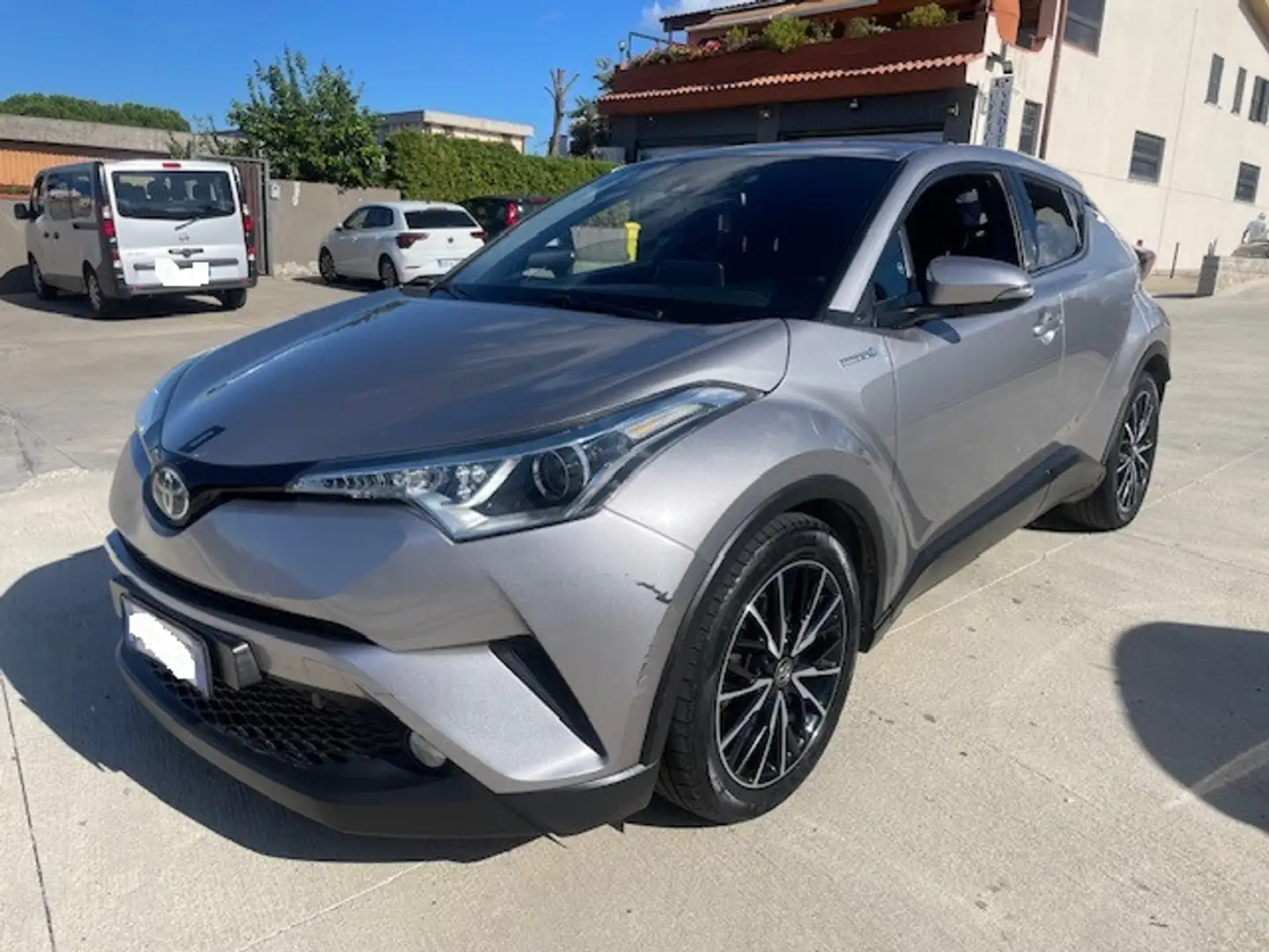 Toyota C-HR C-HR 1.8 Hybrid E-CVT Style Argento - 1