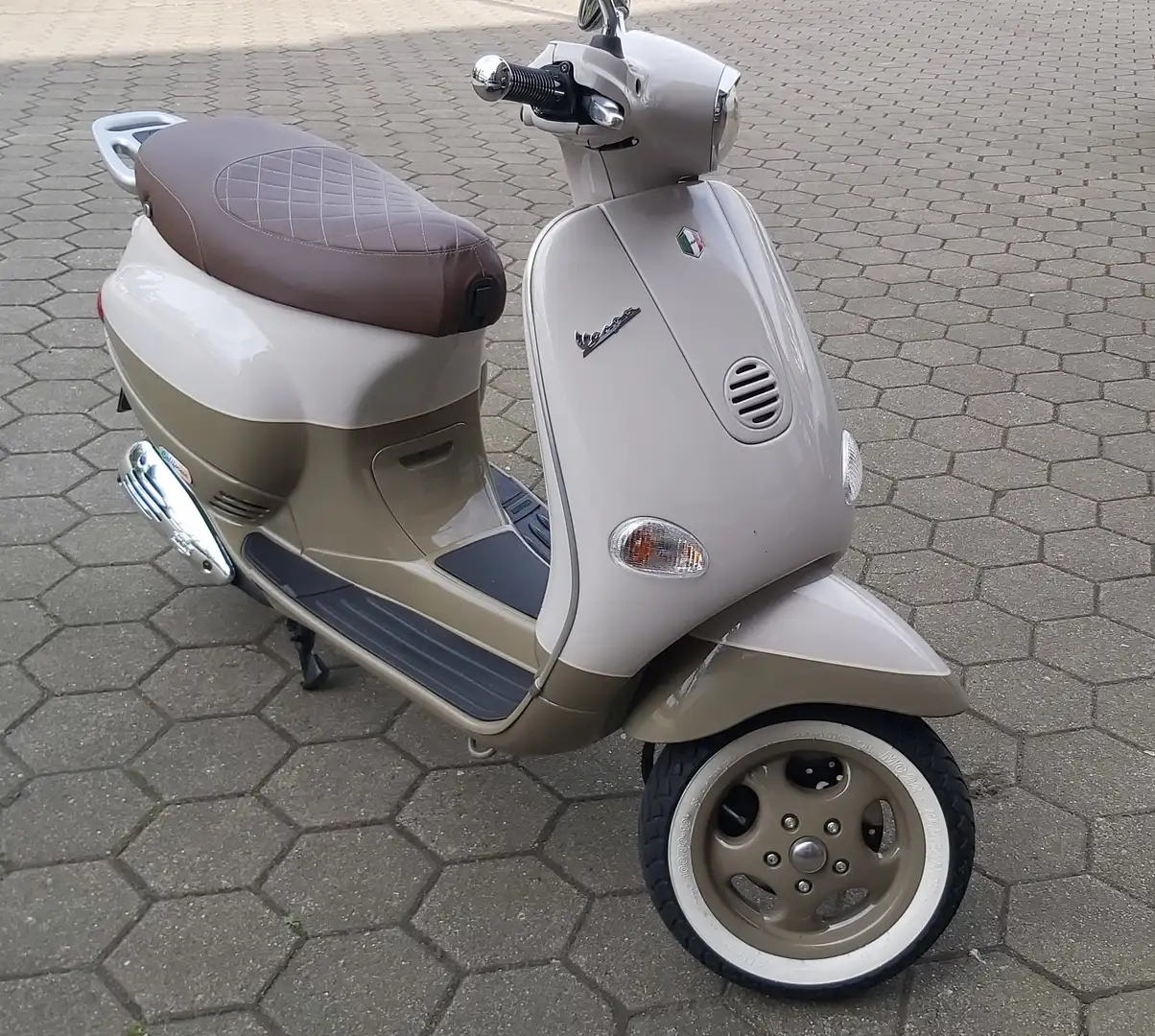 Vespa 125 M19/ET4-125 *Unikat*Sonderlackierung 2-farbig* Bej - 1