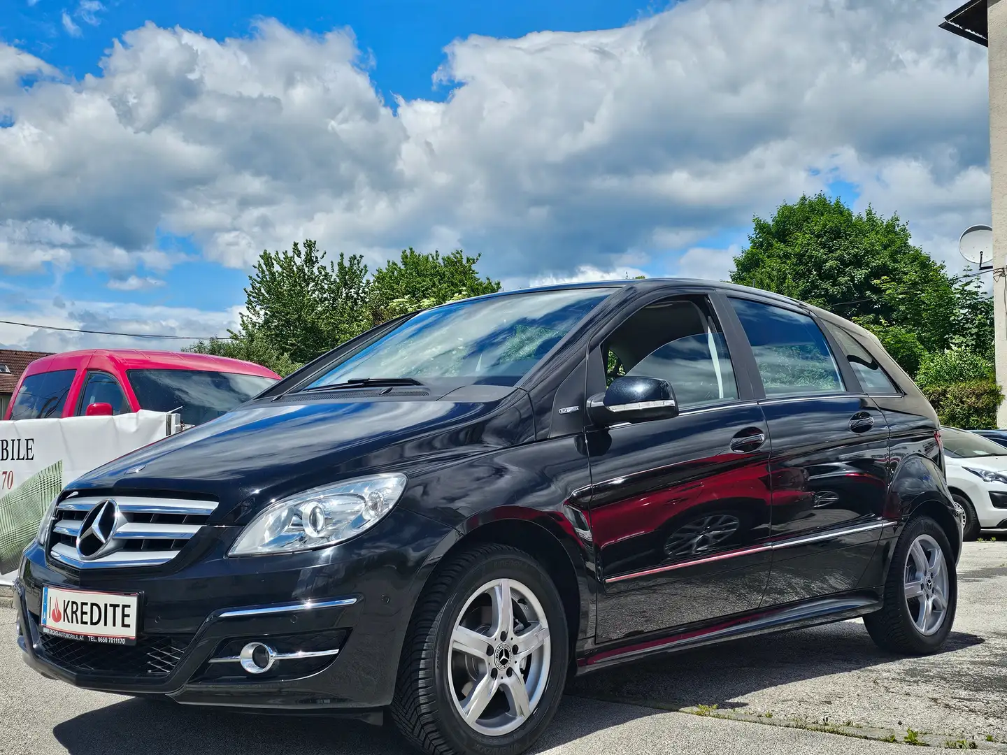 Mercedes-Benz B 180 BlueEfficiency Nur 44000 KM! 1-Hand Pickerl-NEU 1A Noir - 2