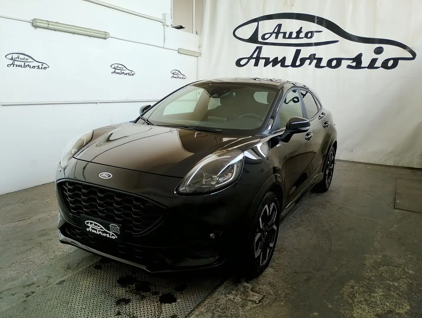 Ford Puma 1.0 EcoBoost Hybrid 125 CV S&S ST-Line X Schwarz - 1