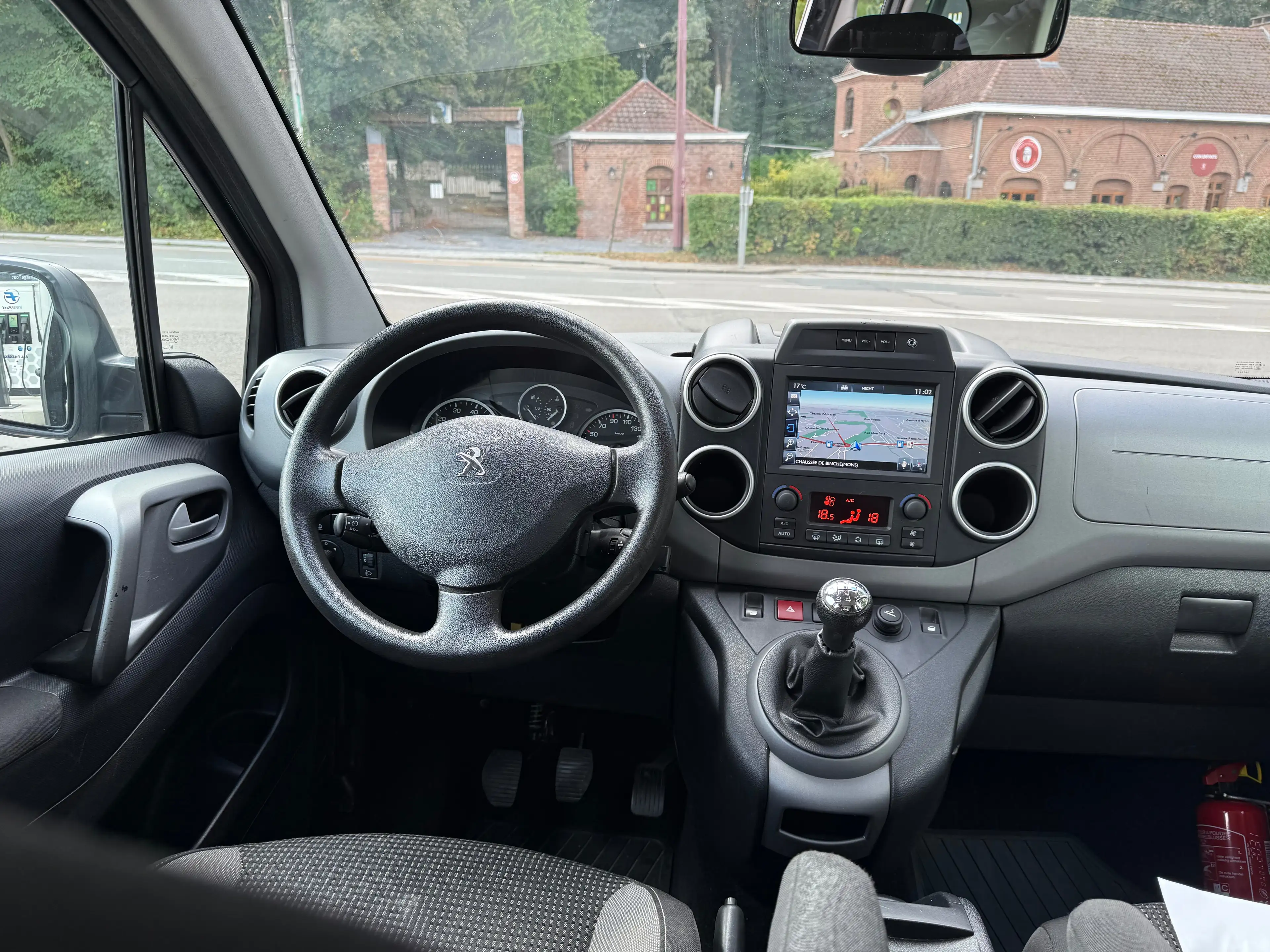 Peugeot Partner Partner 1.6 HDi **GPS*CLIM**CAMERA**1ER-MAIN — photo 7