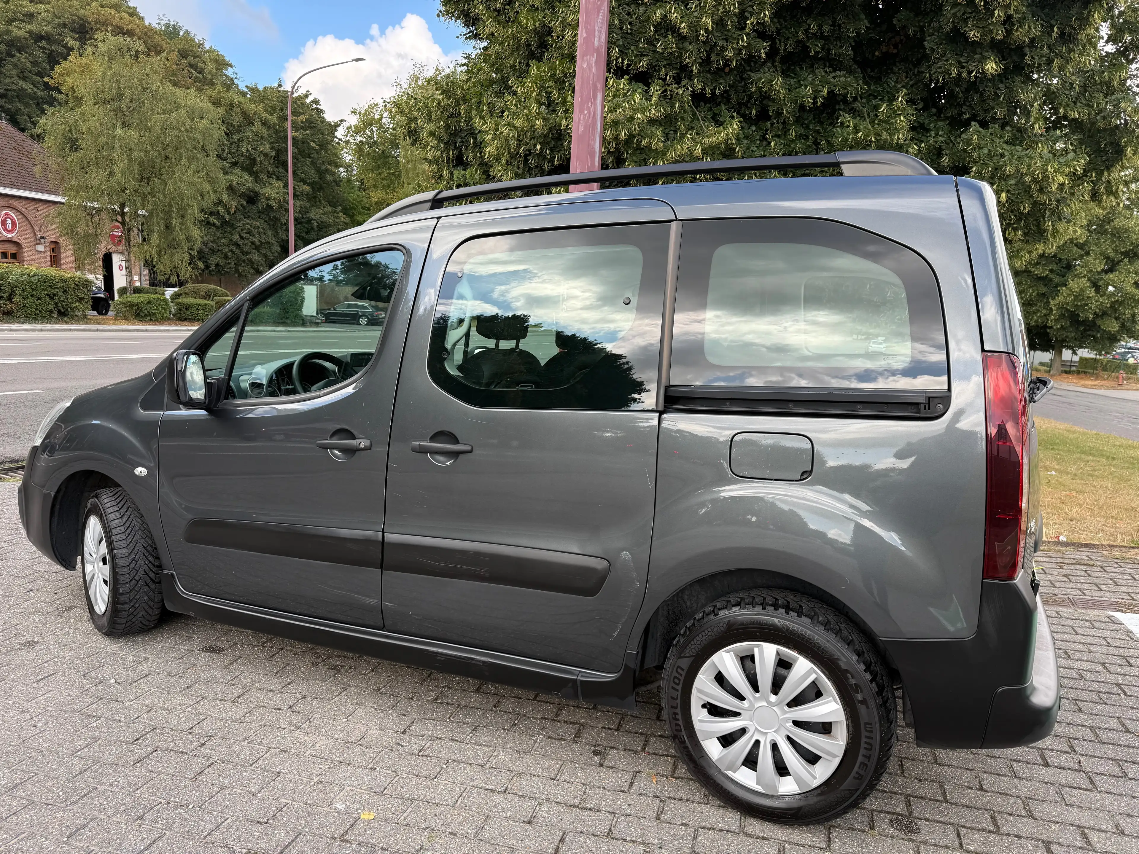 Peugeot Partner Partner 1.6 HDi **GPS*CLIM**CAMERA**1ER-MAIN — photo 5