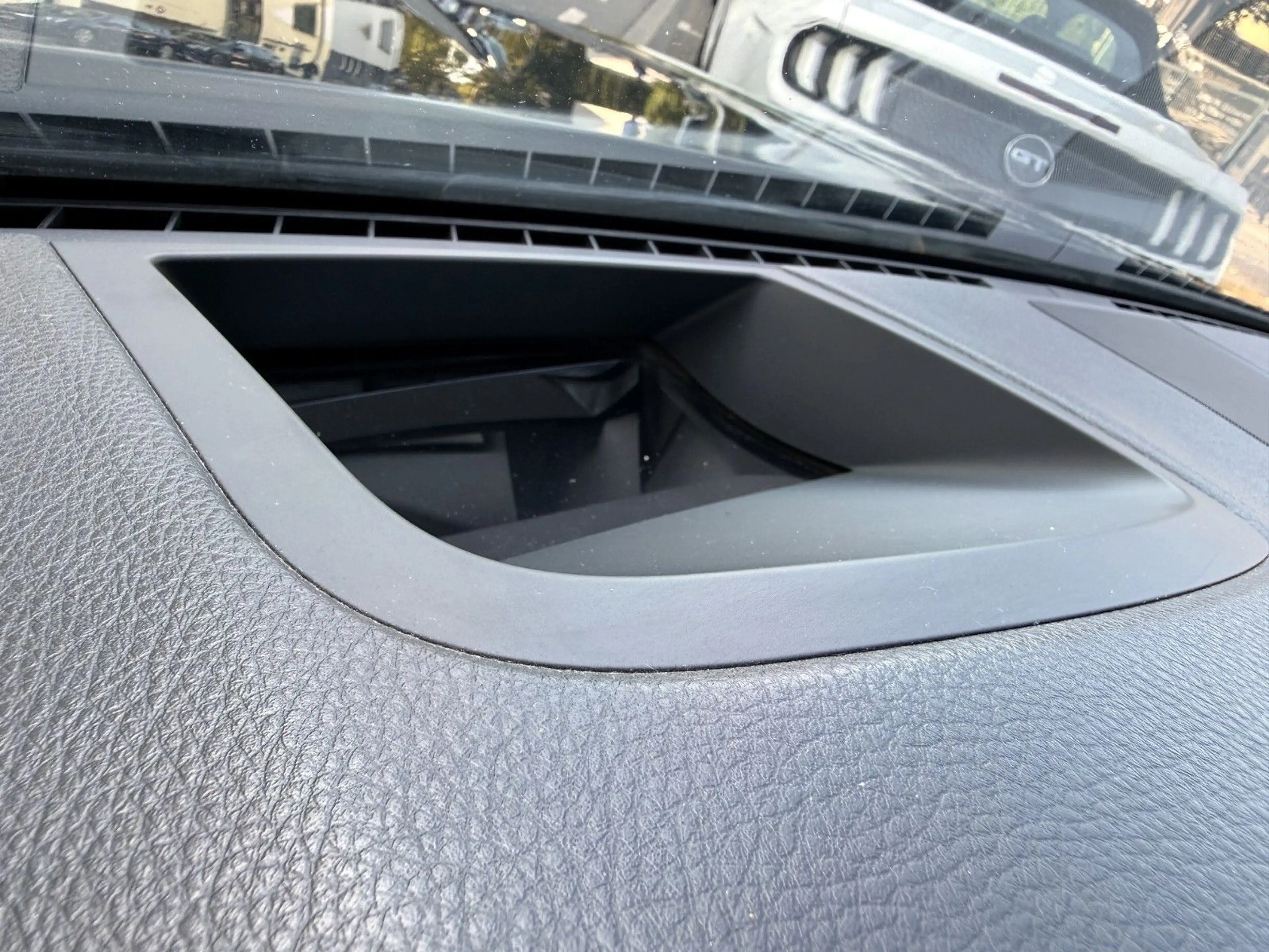 BMW 530 d xDrive Touring Leder Panorama Kamera HeadUp — photo 15