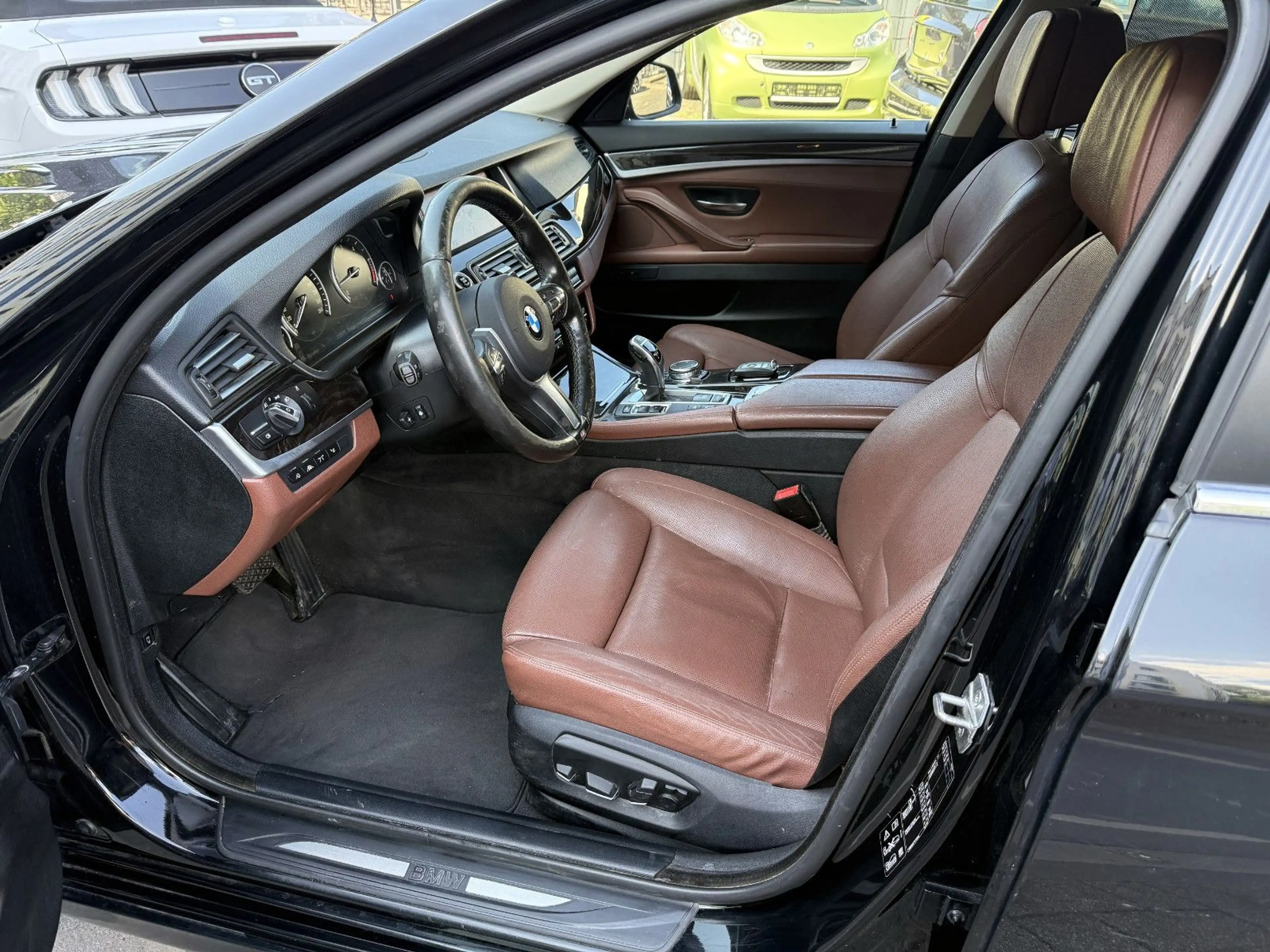BMW 530 d xDrive Touring Leder Panorama Kamera HeadUp — photo 8