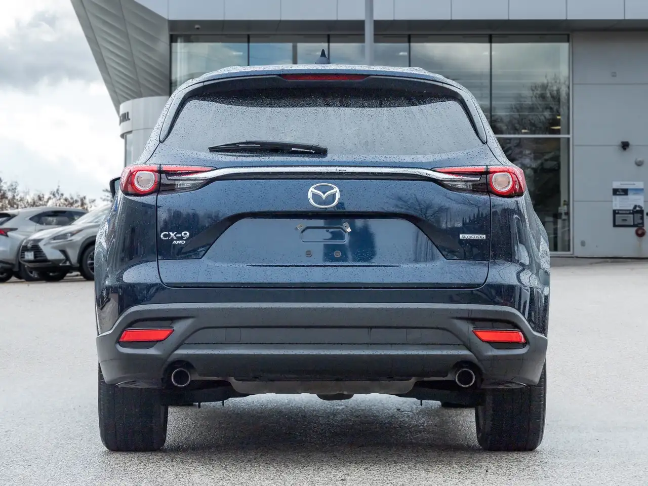 Mazda CX-9 снимка Mazda CX-9
