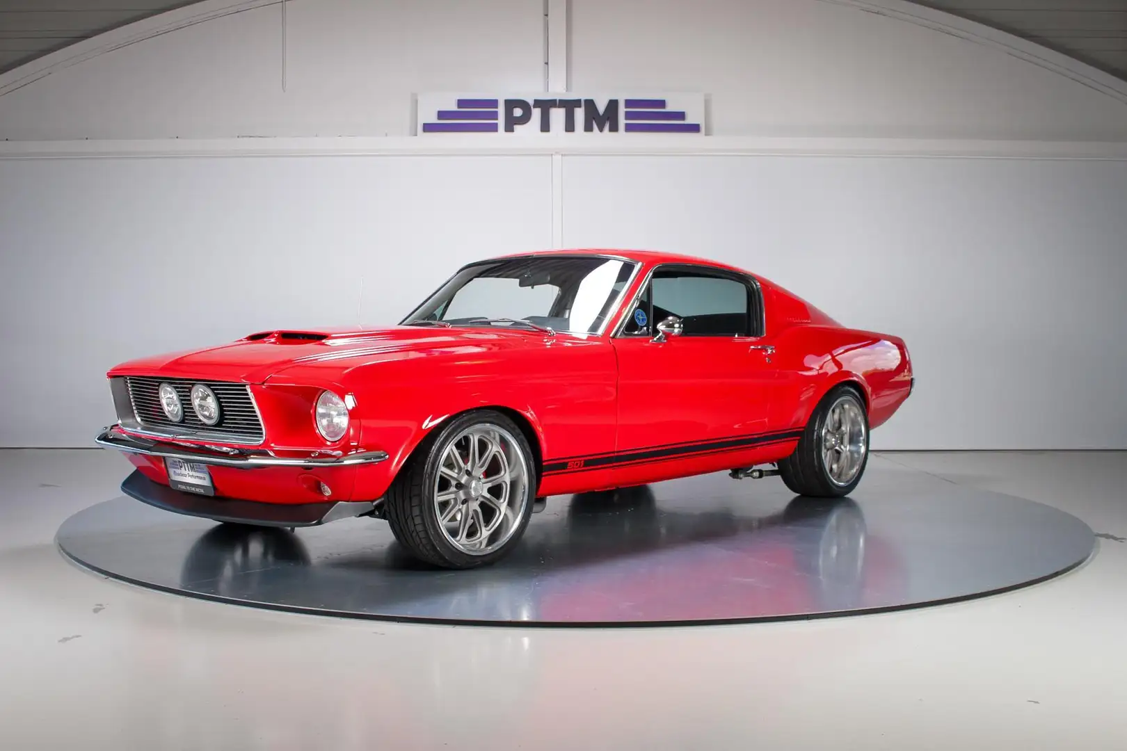 Ford Mustang Fastback 501 Pro-Touring Rood - 1