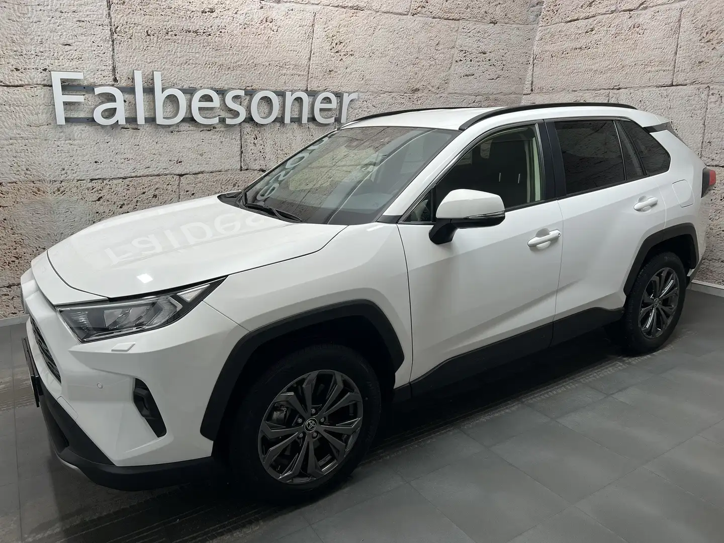Toyota RAV 4 RAV4 2,5 Hybrid 4x4 Active Drive + Winterpaket Weiß - 2