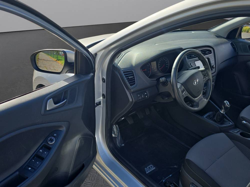 Hyundai i20 1.0 T-GDi Trend *NAVI*KAMERA*KLIMAAUTOMATIK*GARANT — photo 10
