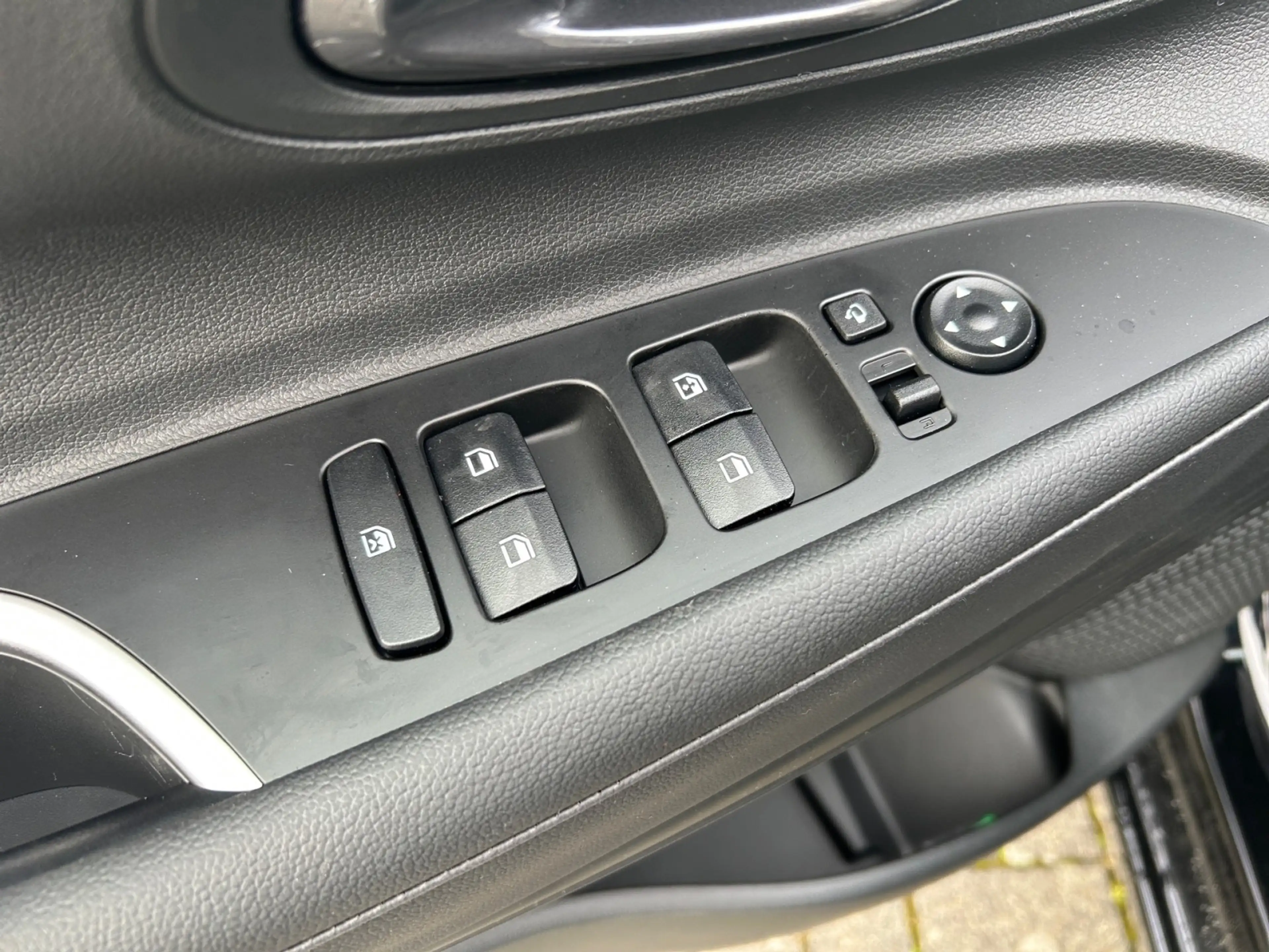 Hyundai i20 i20 1.0 T-GDI Blackline Sitzhz, Navi Autom./Klima — photo 15