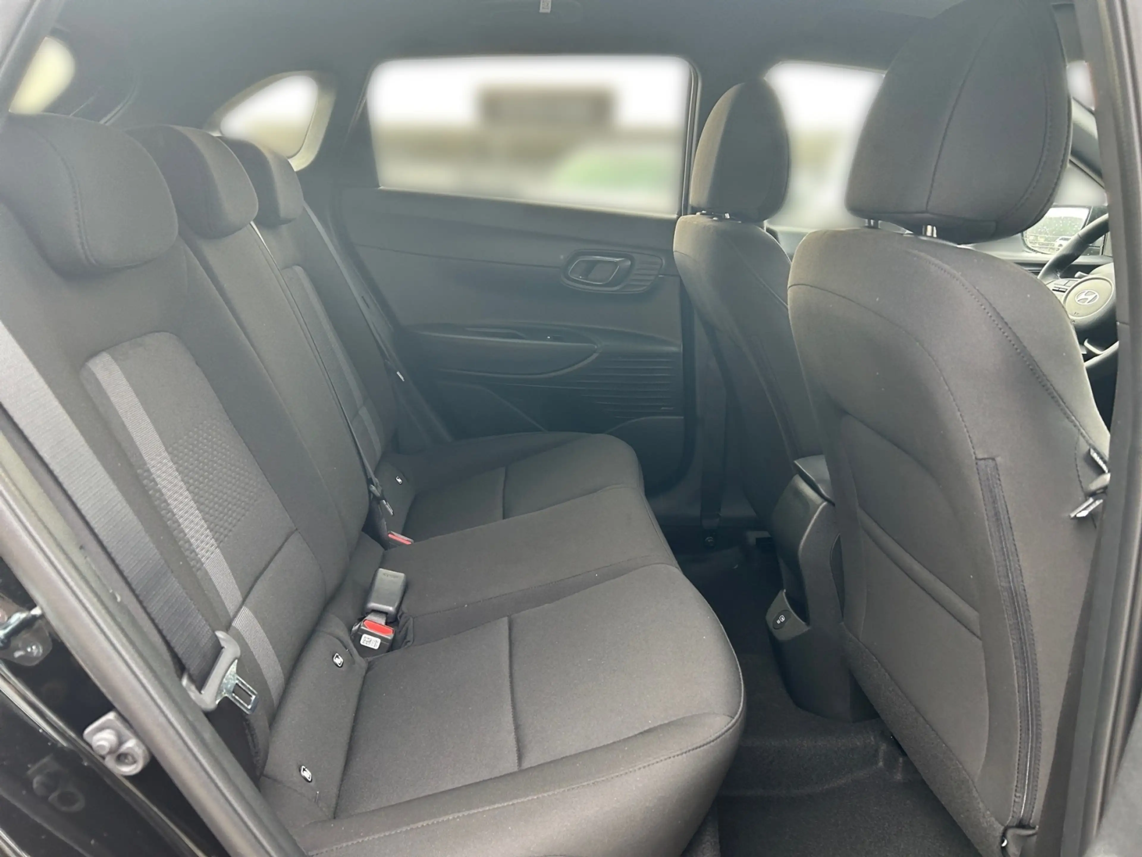 Hyundai i20 i20 1.0 T-GDI Blackline Sitzhz, Navi Autom./Klima — photo 13