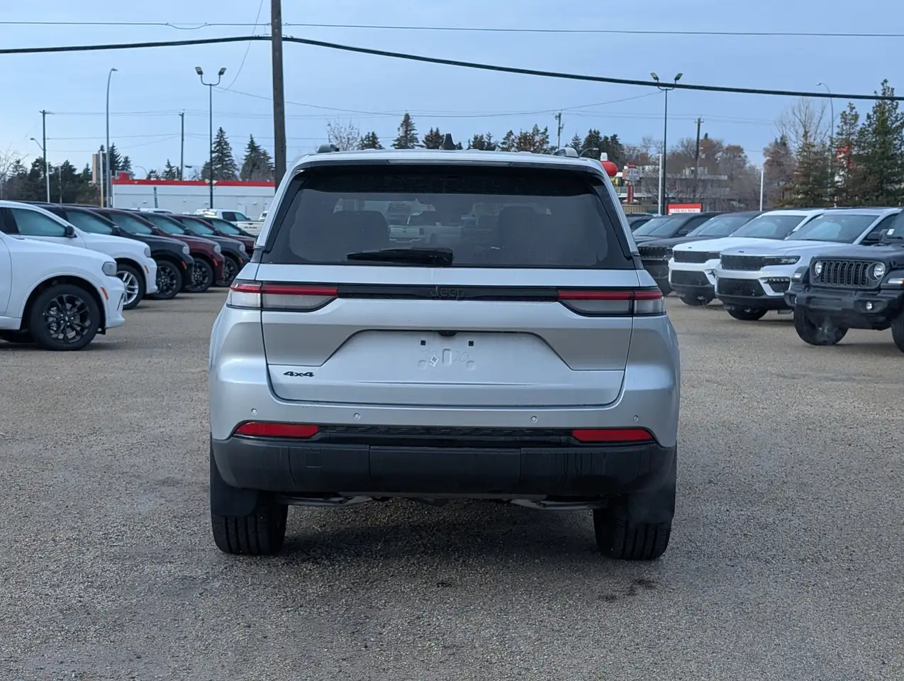 Jeep Grand Cherokee снимка Jeep Grand Cherokee