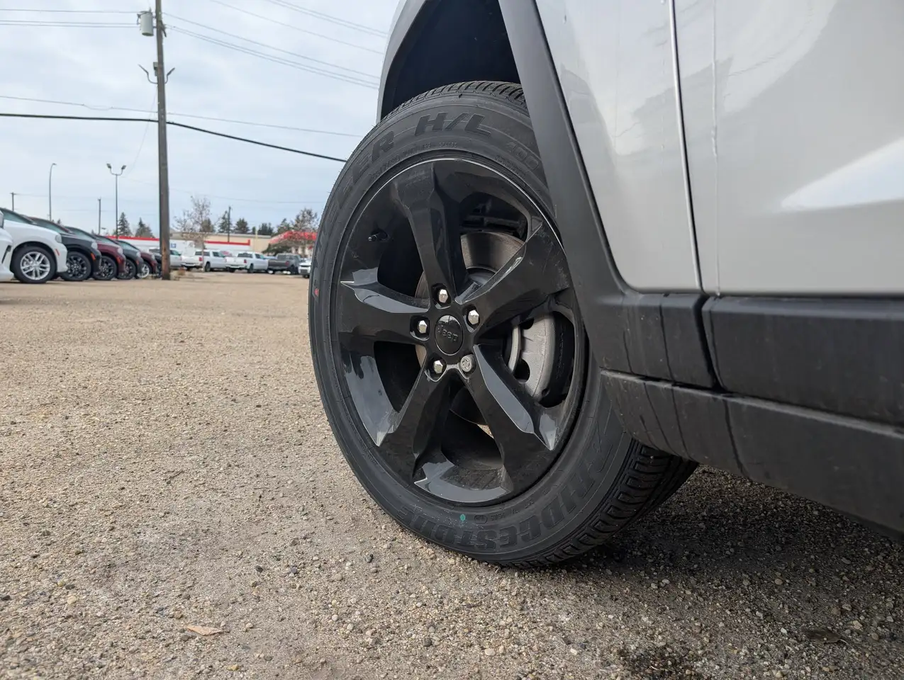 Jeep Grand Cherokee снимка Jeep Grand Cherokee