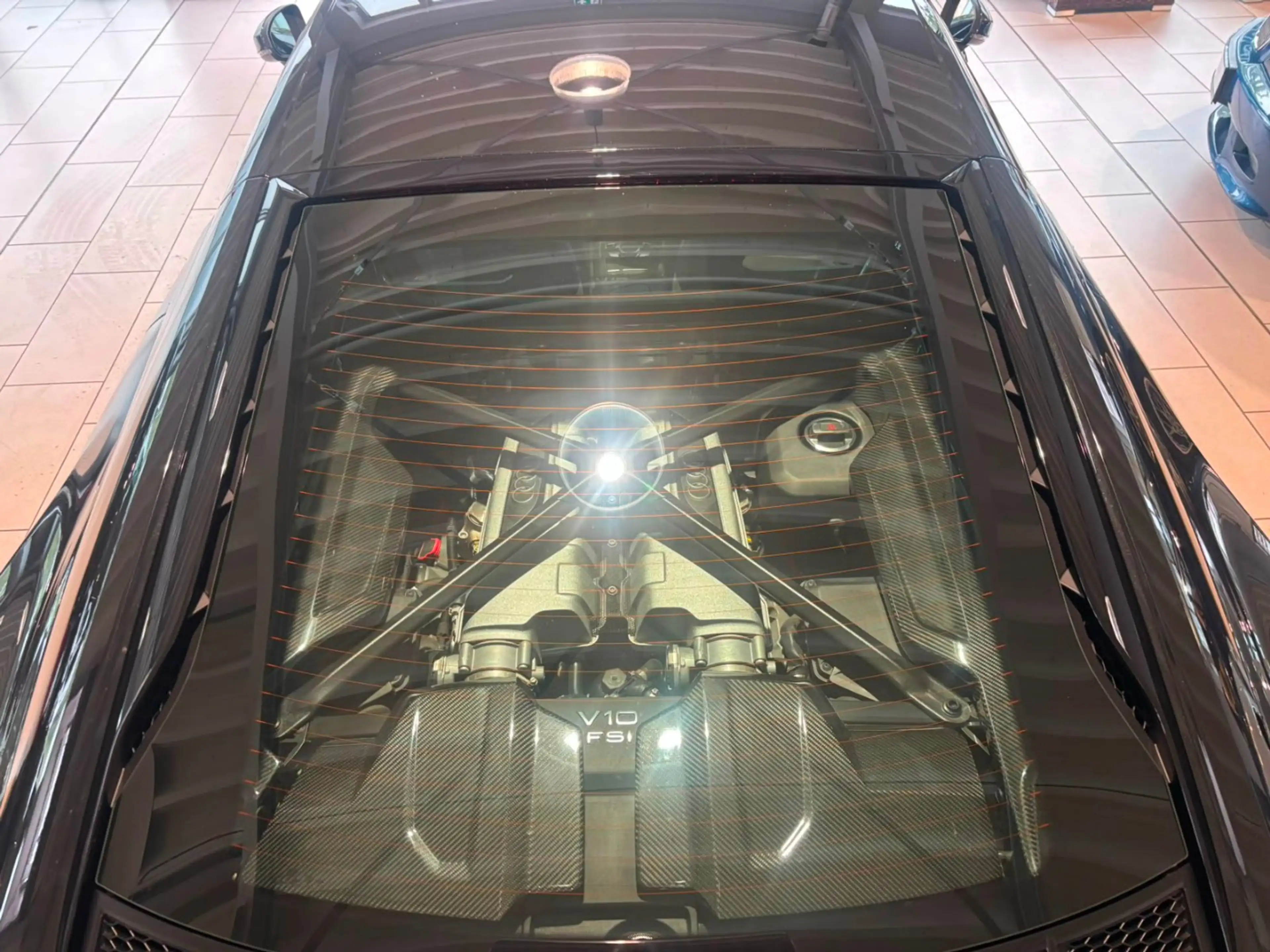 Audi R8 Coupe 5.2 FSI quattro performance — photo 9