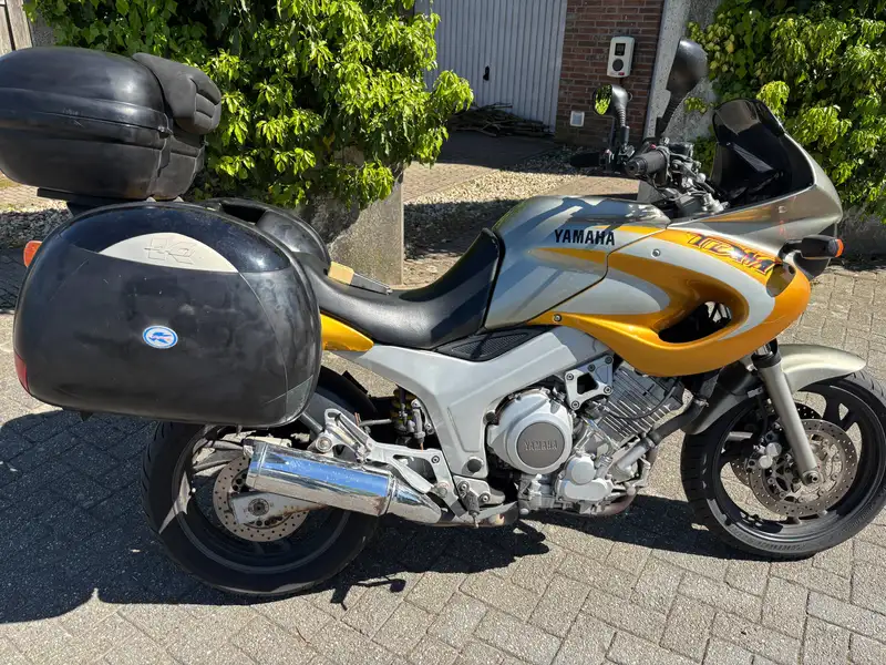 Yamaha TDM 850 - foto 2