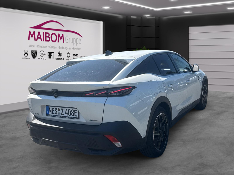 Peugeot 408 Plug in Hybrid 225 GT — photo 4
