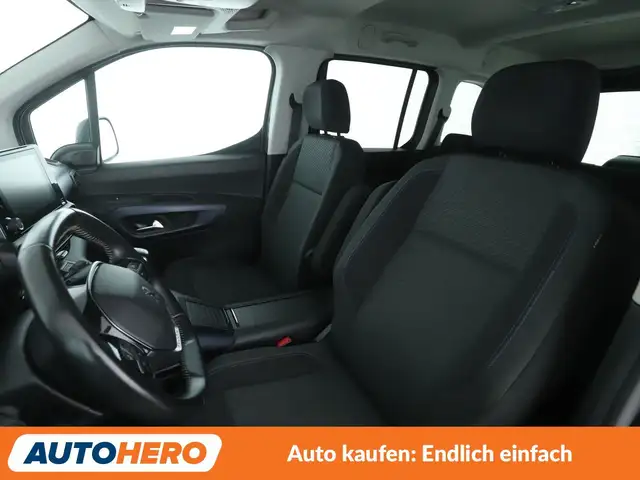 Peugeot Rifter view 10