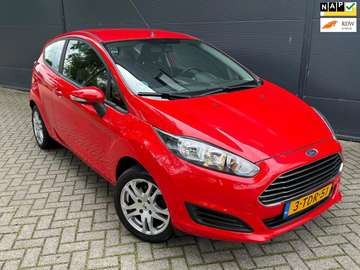1.0 Style/Navi/bluetooth/Airco/