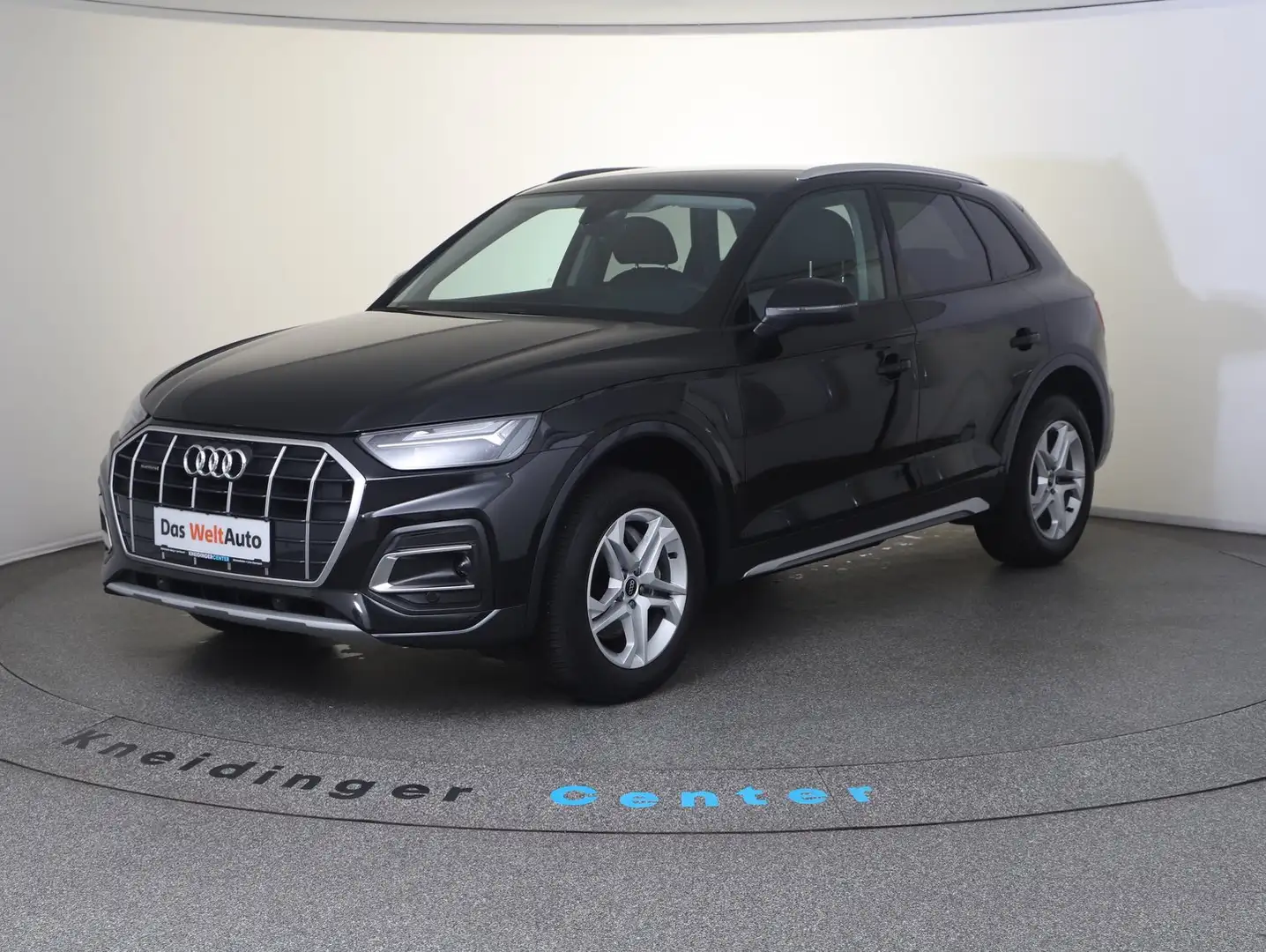 Audi Q5 40 TDI quattro intense Schwarz - 2