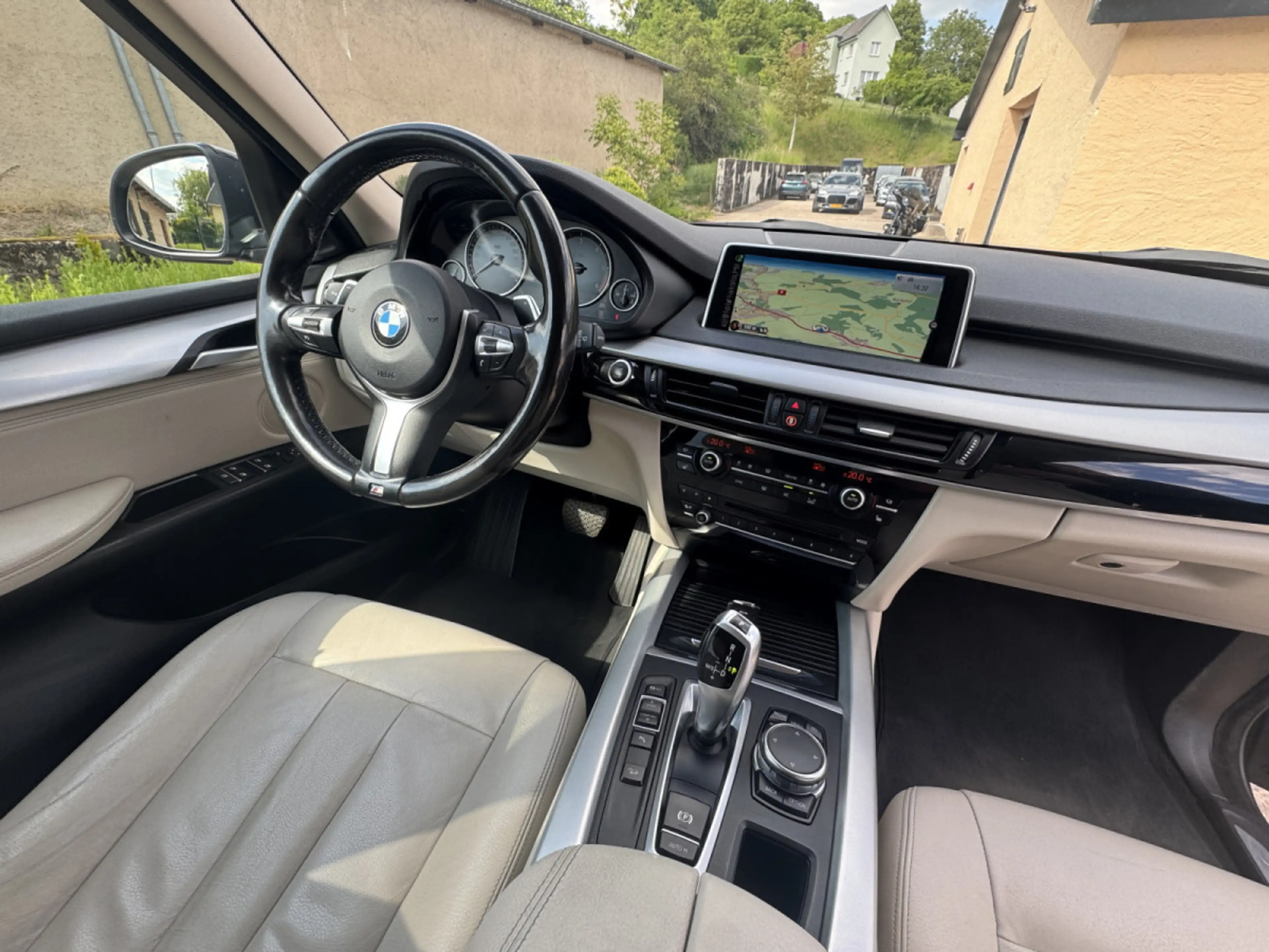 BMW X5 3.0 d xDrive 258cv — photo 10