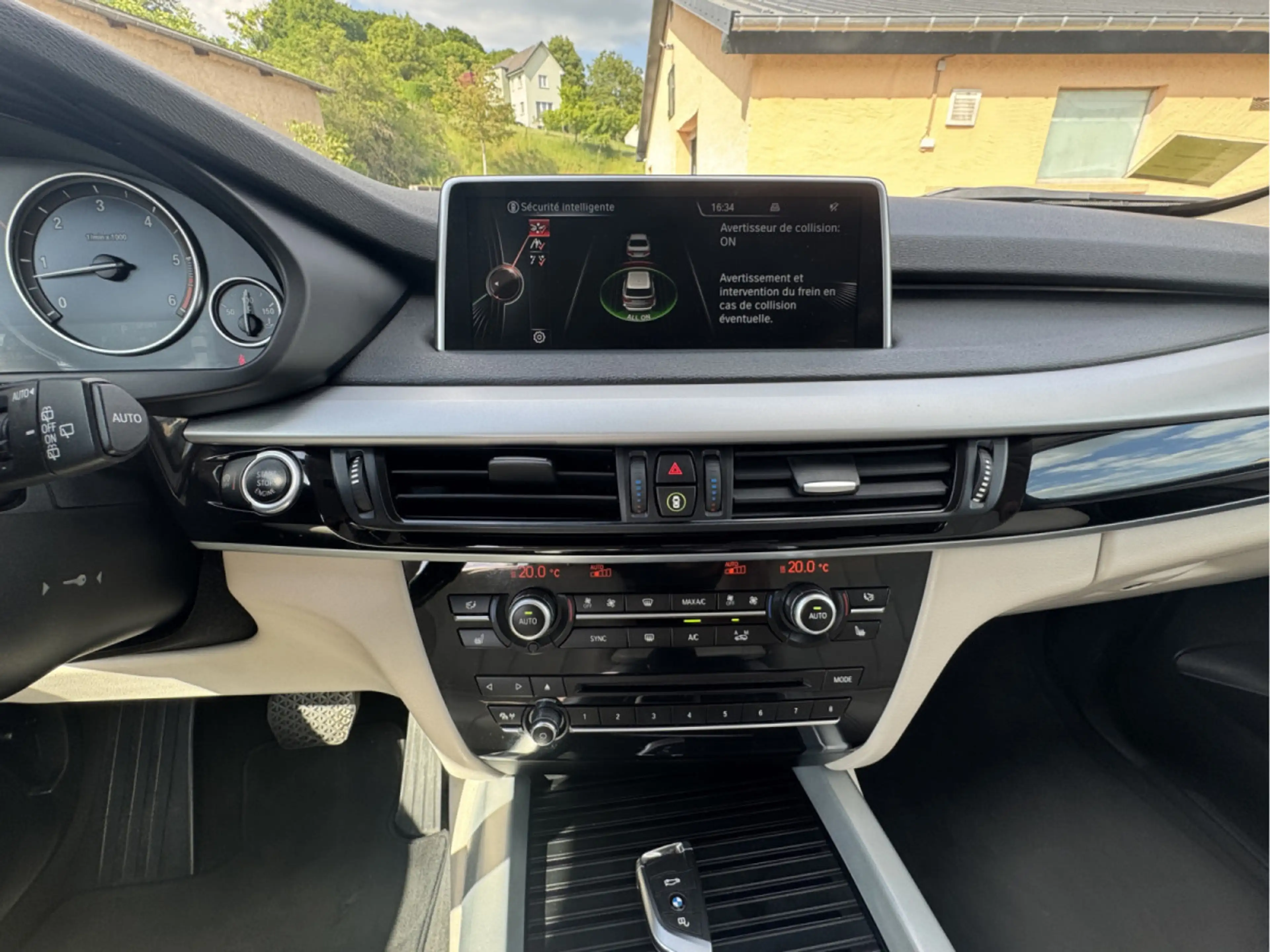 BMW X5 3.0 d xDrive 258cv — photo 13