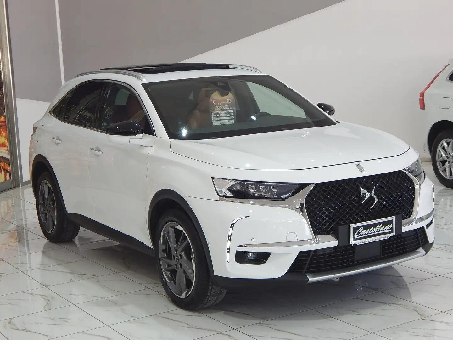 DS Automobiles DS 7 Crossback 1.5 bluehdi Grand Chic "OPERA" 130cv Aut. TETTO Bianco - 2