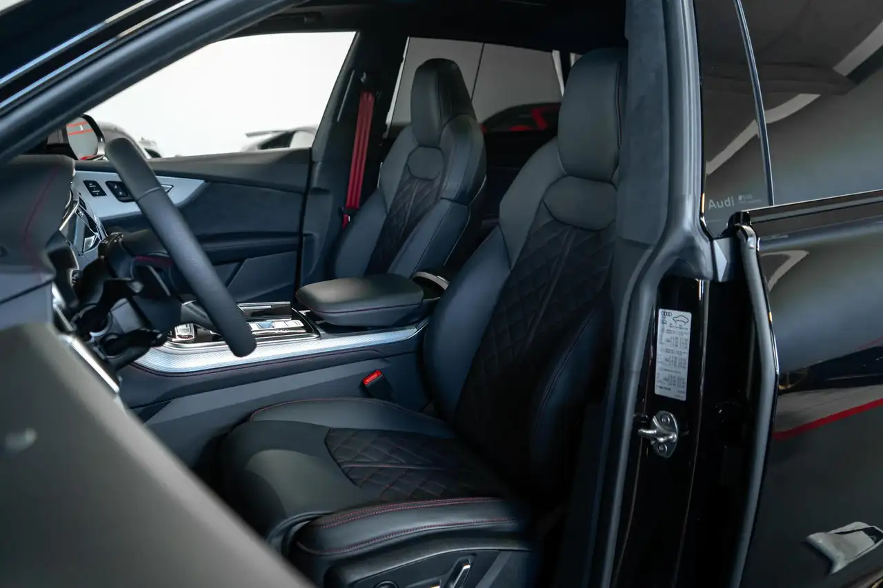 Audi SQ8 4.0 TFSI quattro AHK PANO LHZ B&O STHZ ABT 15