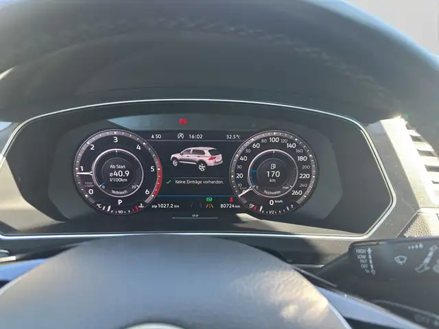 Volkswagen Tiguan view 10