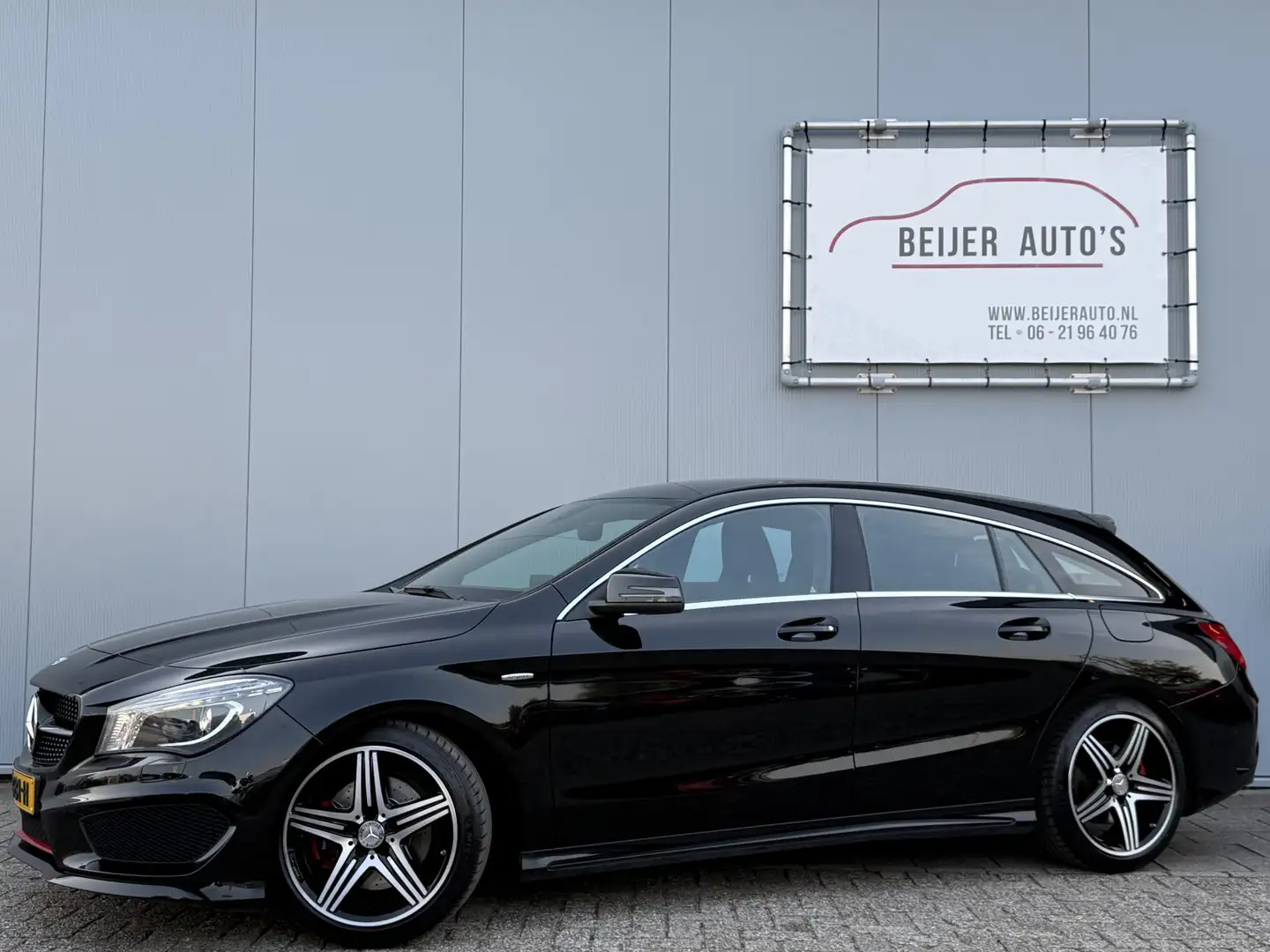 Mercedes-Benz CLA 250 Shooting Brake Sport 4MATIC Ambition AMG-Pakket. Zwart - 1