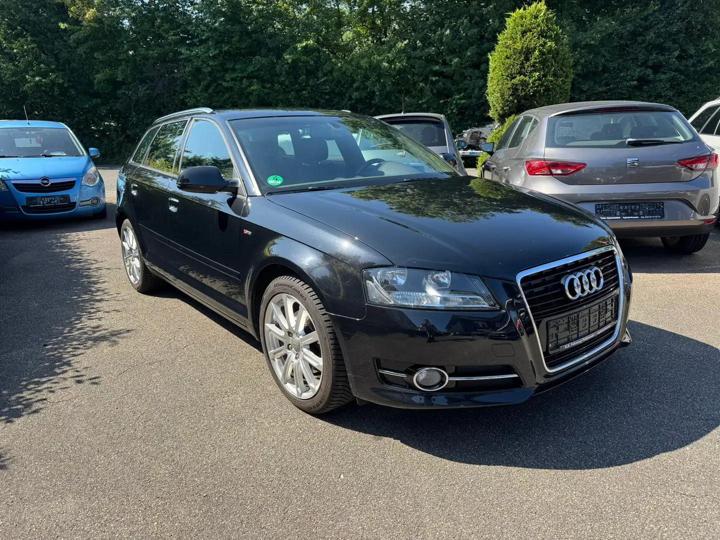 Audi A3 1.4 TFSI S line Sportpaket plus *Inspektion Neu* Schwarz - 2