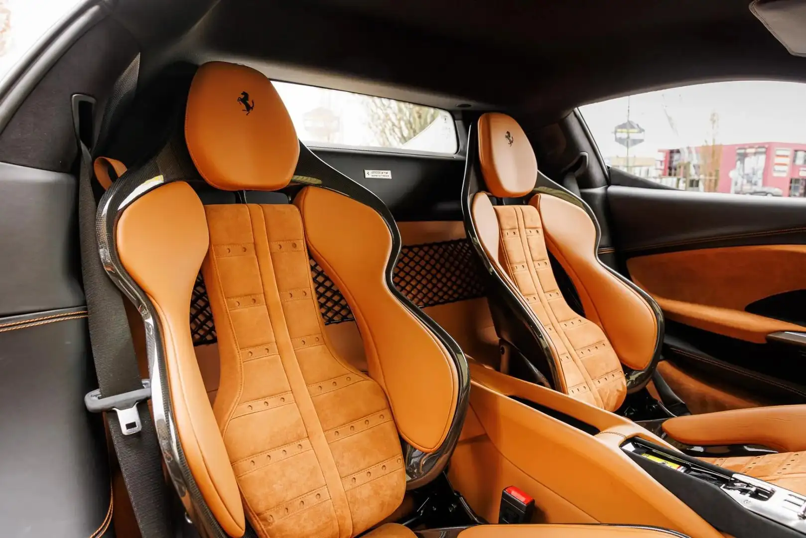 Ferrari 296 GTB | Incl. BTW incl. BPM Daytona Racing Seats | Lift Grigio - 2