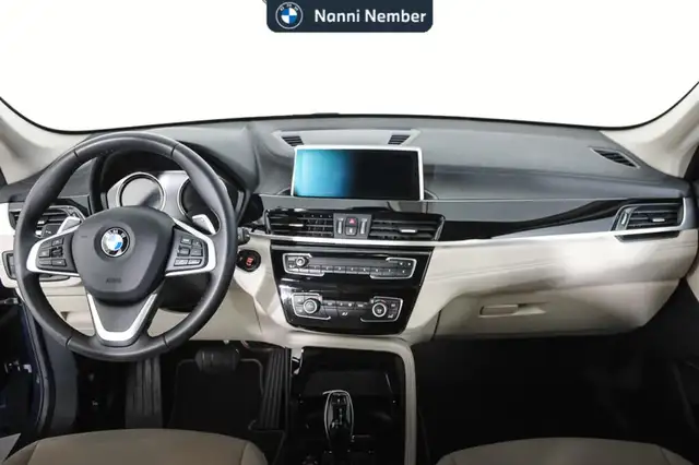 BMW X1 view 10