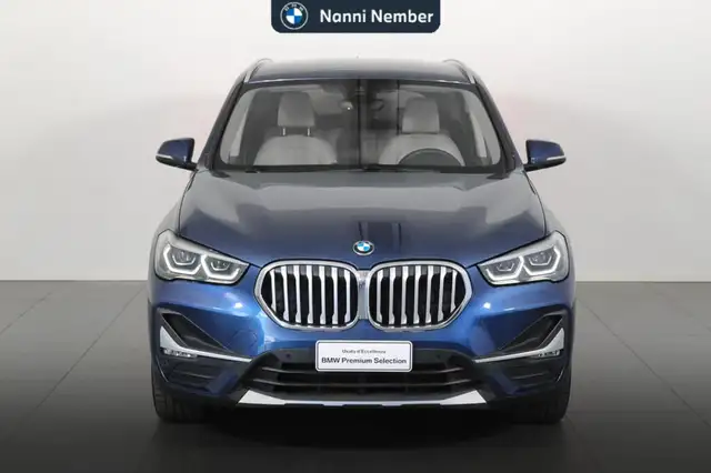 BMW X1 view 2