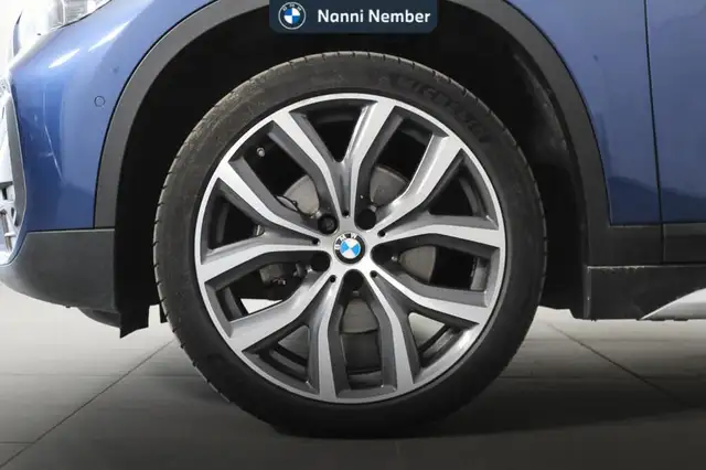 BMW X1 view 7