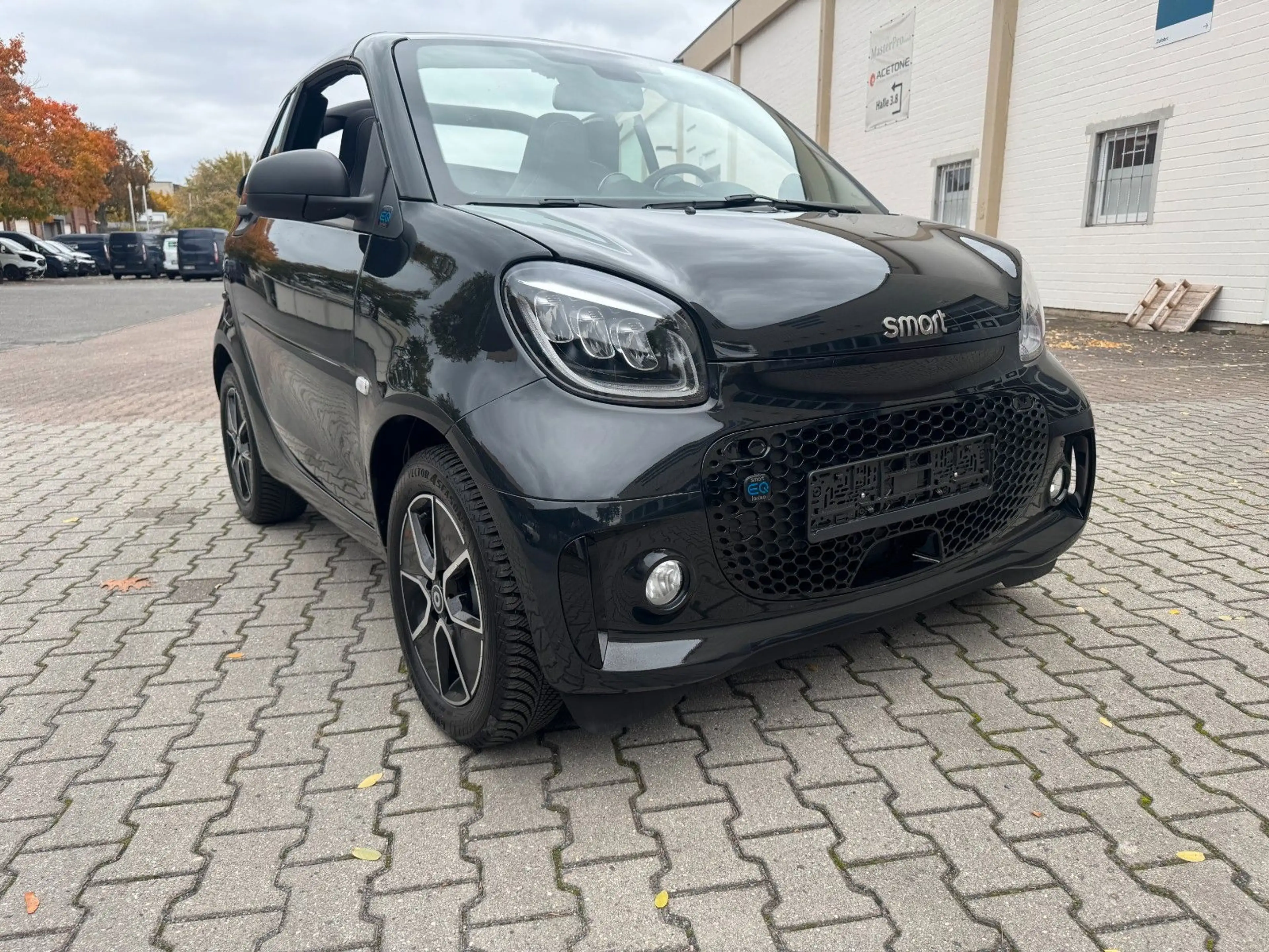 smart forTwo cabrio electric drive / EQ — photo 8