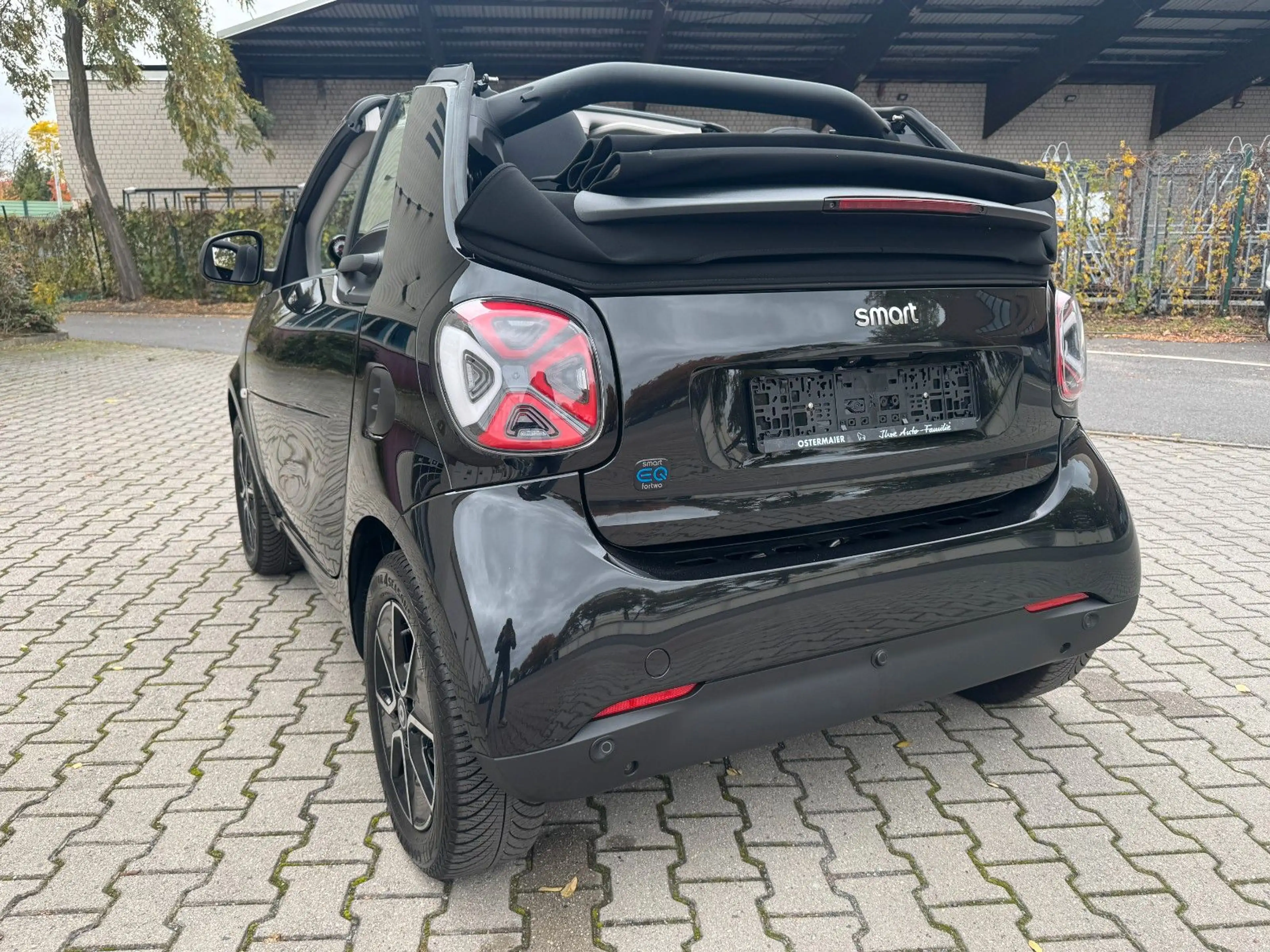 smart forTwo cabrio electric drive / EQ — photo 4