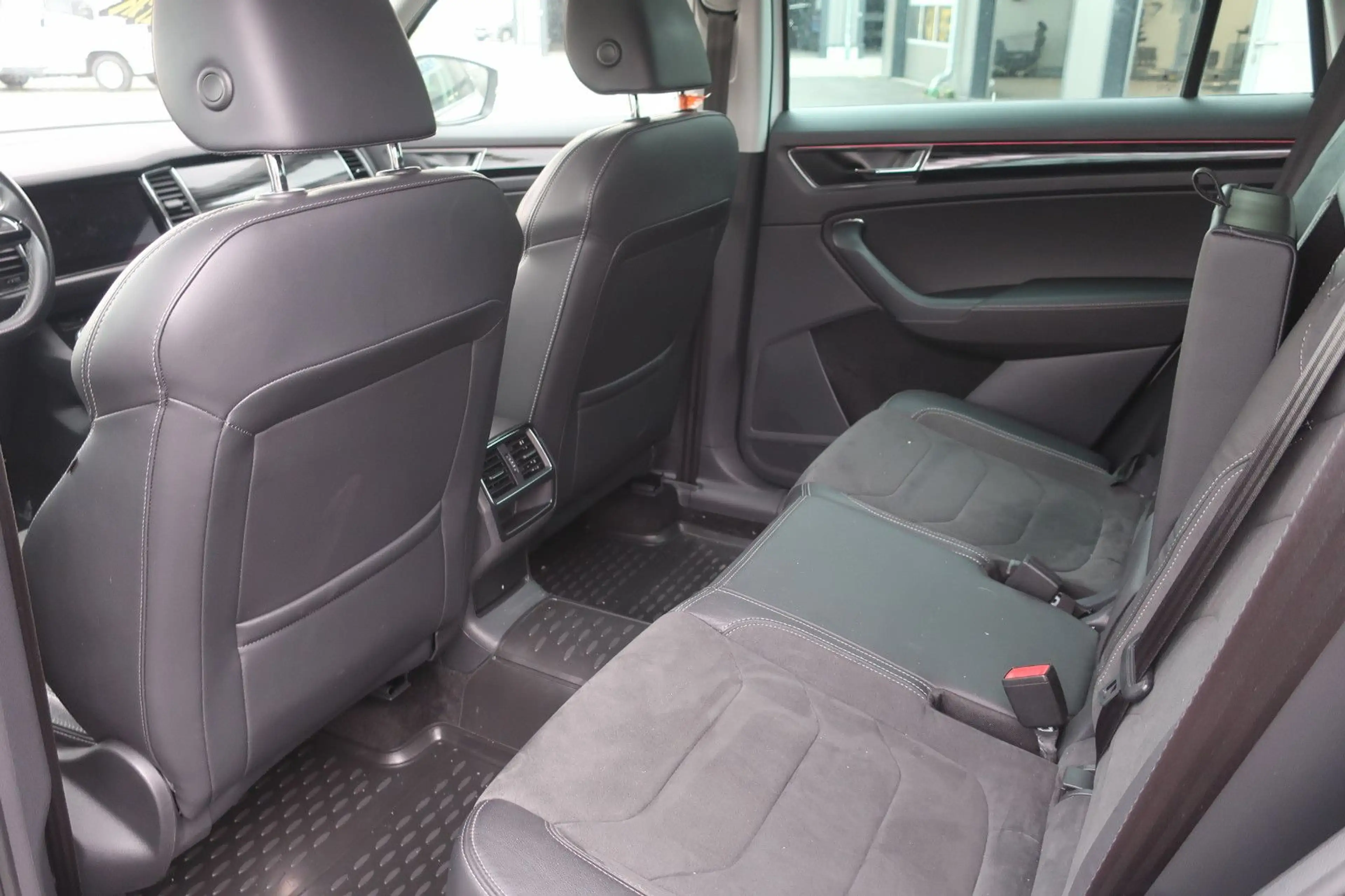 Volkswagen Taigo Style 1.0 DSG — photo 4