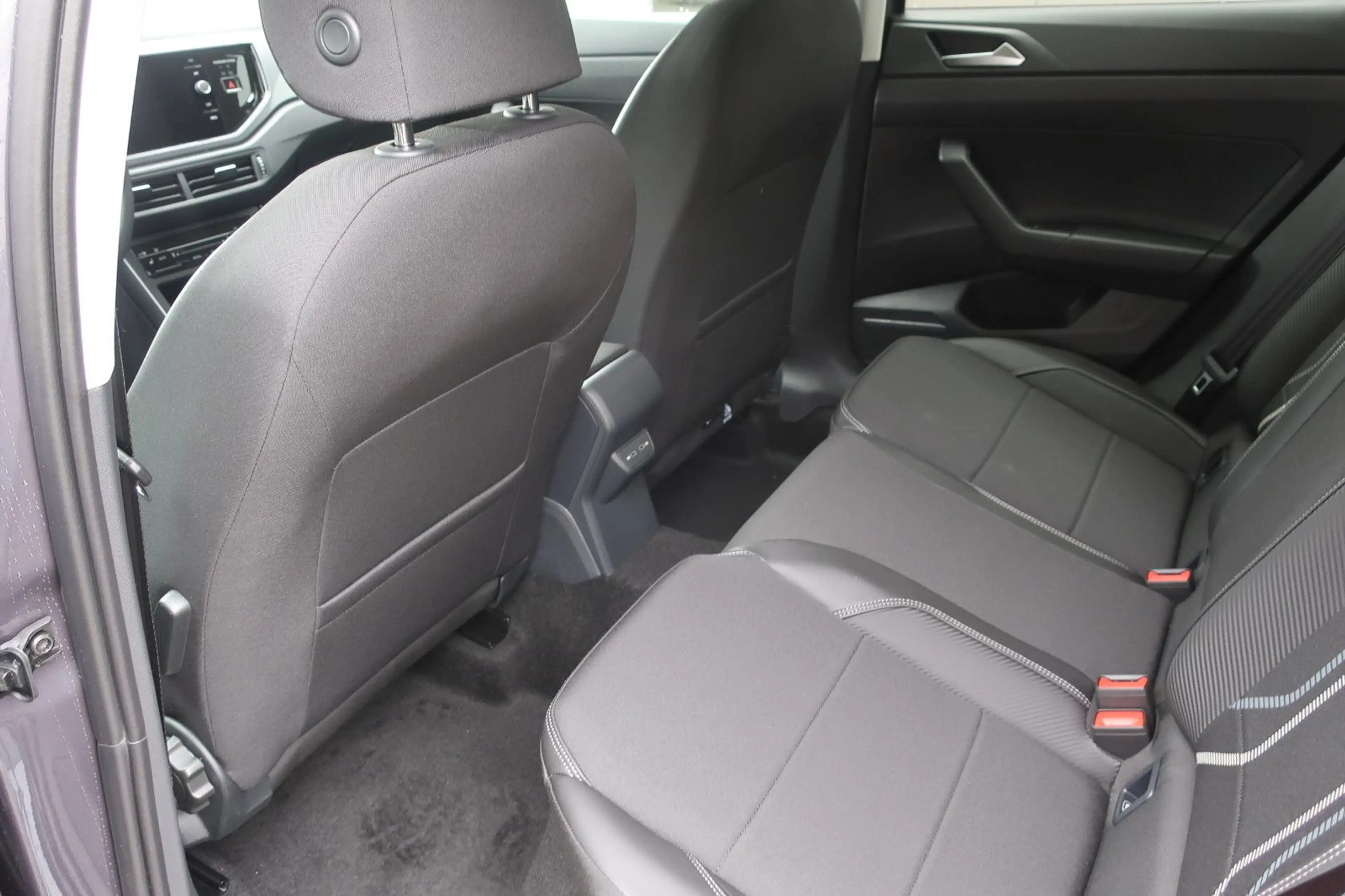 Volkswagen Taigo Style 1.0 DSG — photo 9
