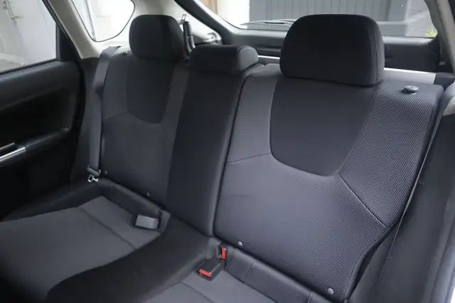 Subaru Impreza view 3