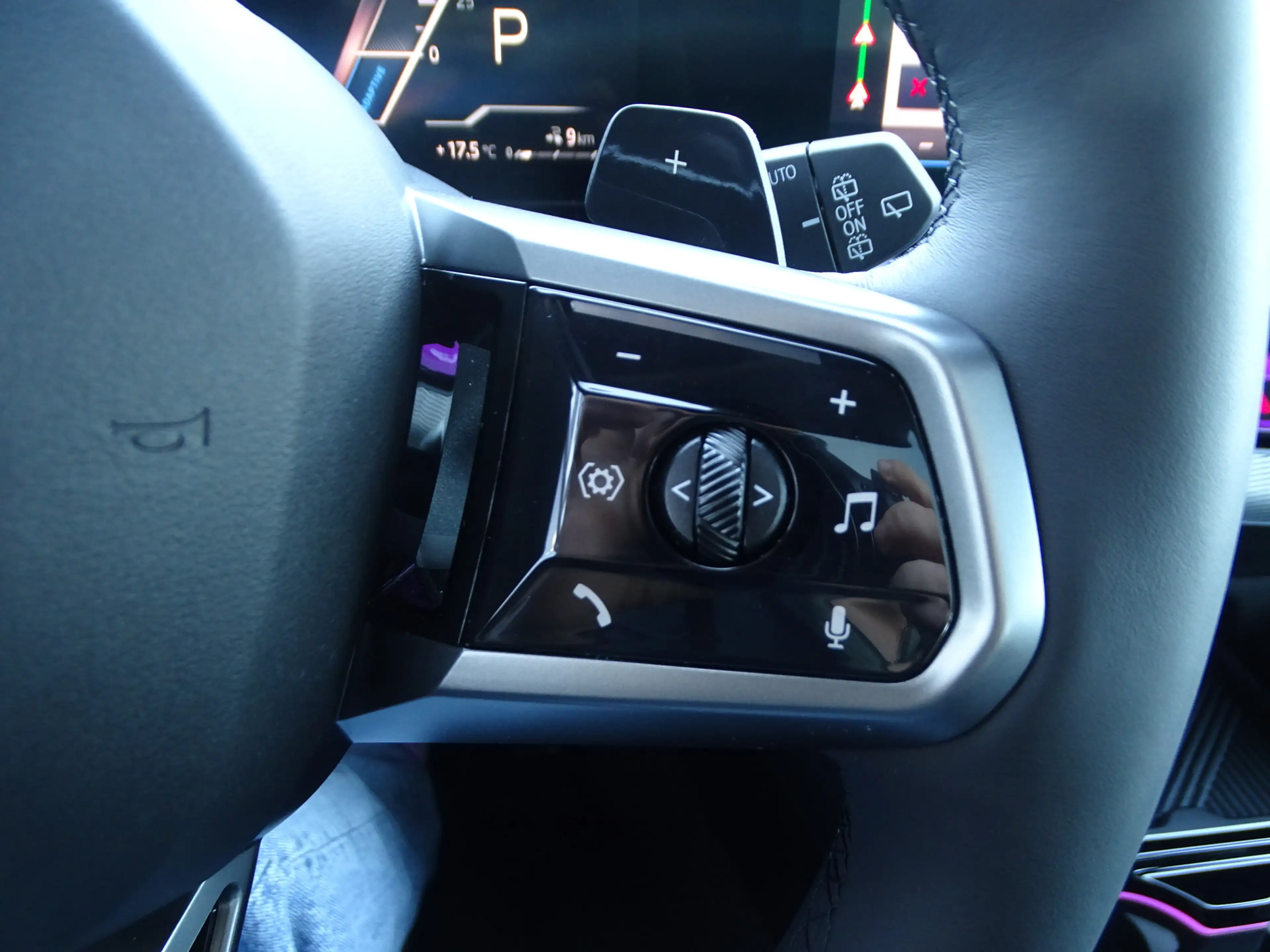 BMW 550 5-serie Touring 550e xDrive M Sport Pro Pano.Dak M — photo 33