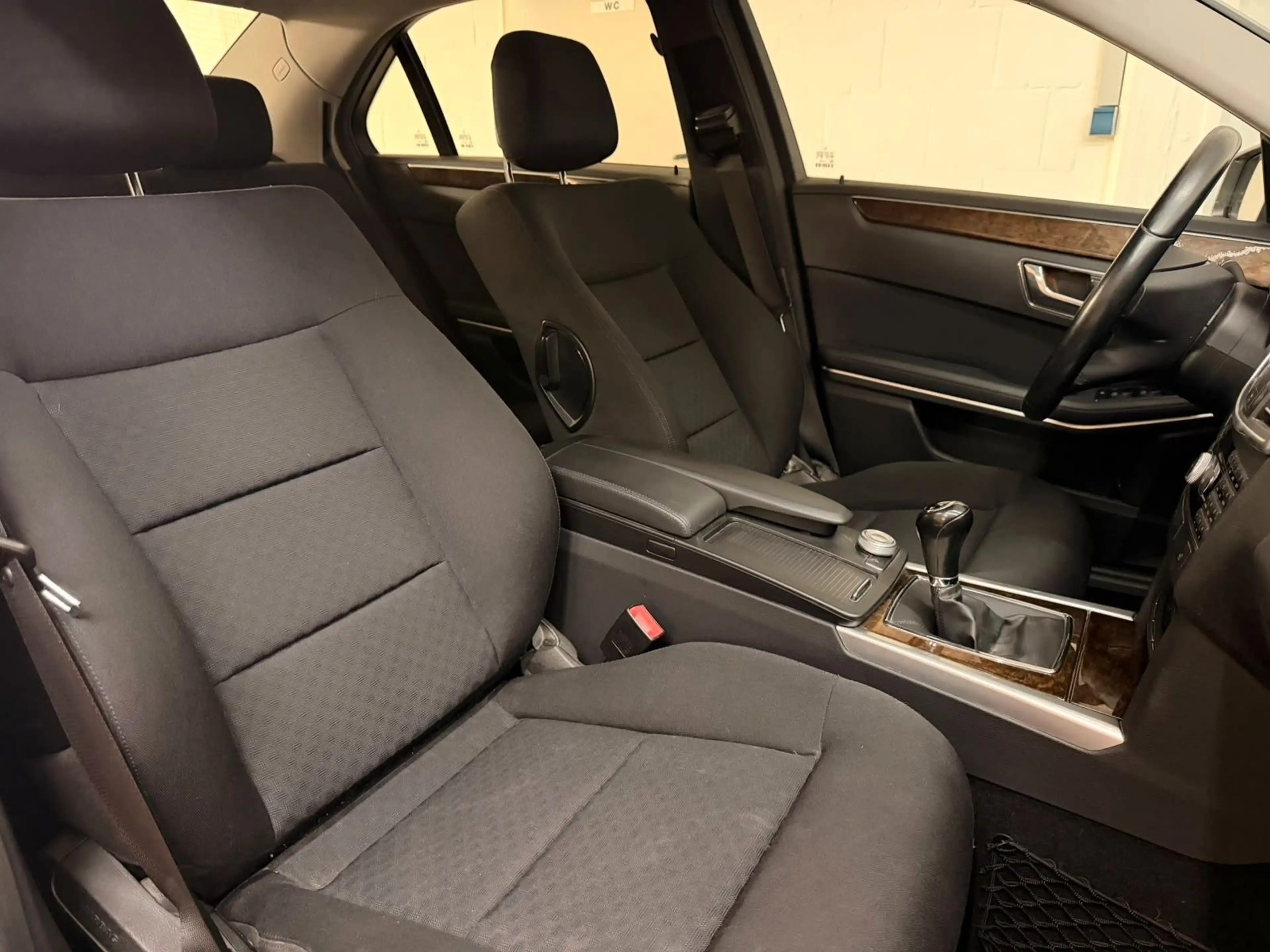 Mercedes-Benz E 220 CDI *2.HAND *TEMPO *SHZ *XNN *TÜV NEU — photo 15