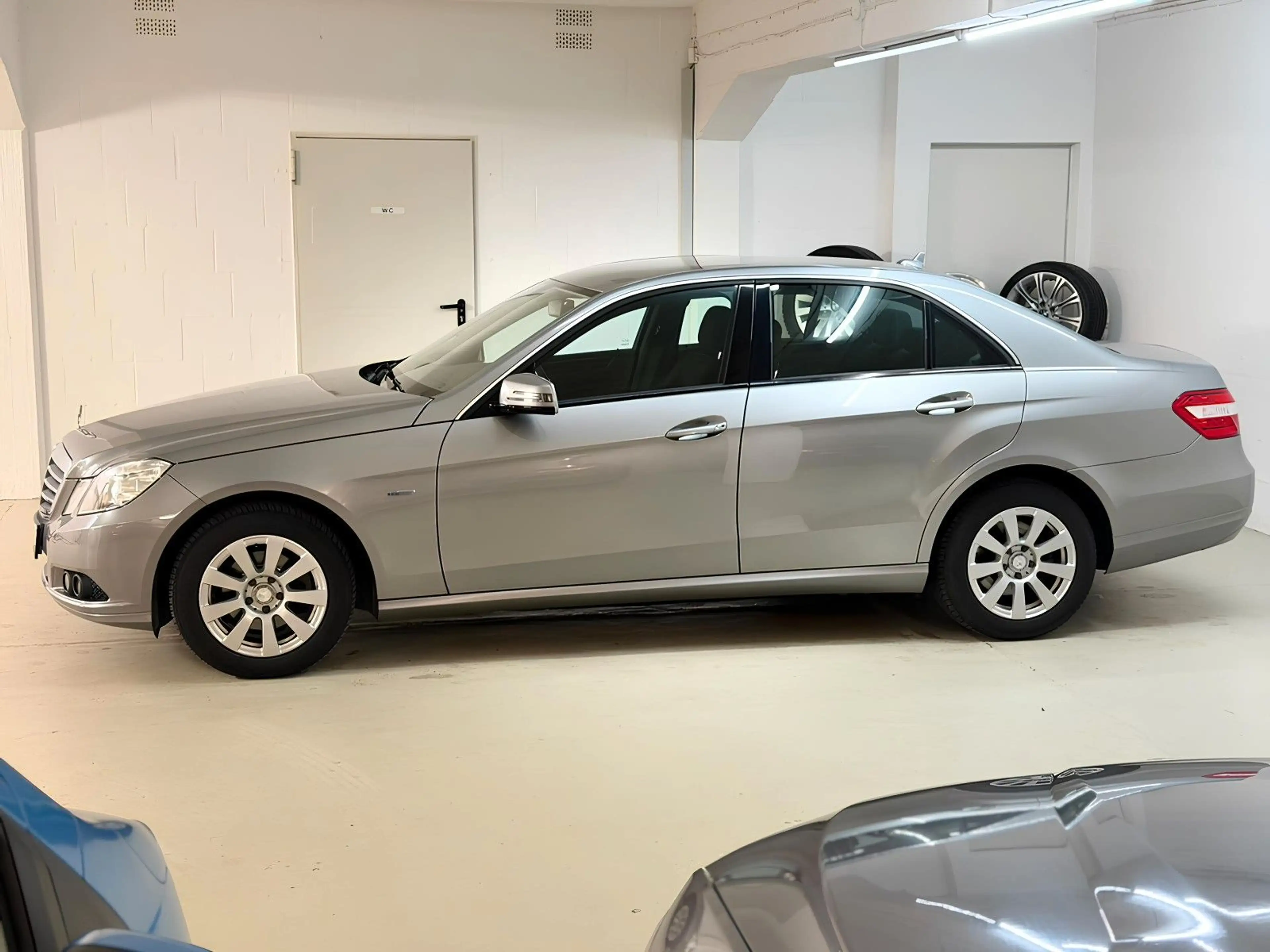 Mercedes-Benz E 220 CDI *2.HAND *TEMPO *SHZ *XNN *TÜV NEU — photo 5