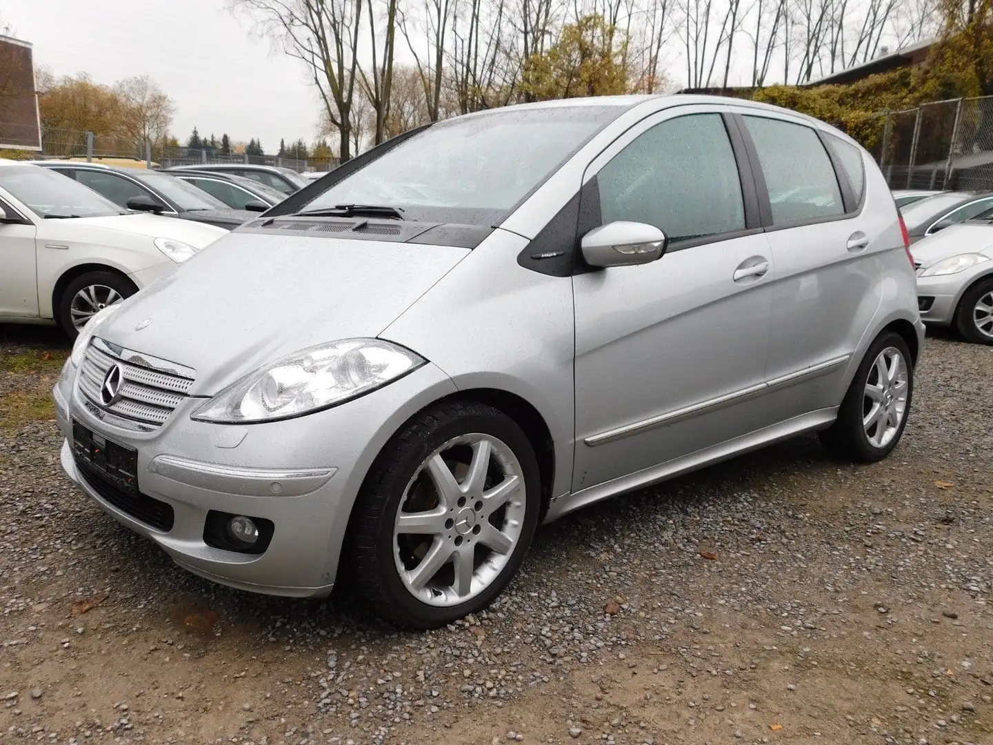 Mercedes-Benz A 200 A -Klasse A 200 Turbo/Leder/Automatik/TUV.11.26 Silber - 1