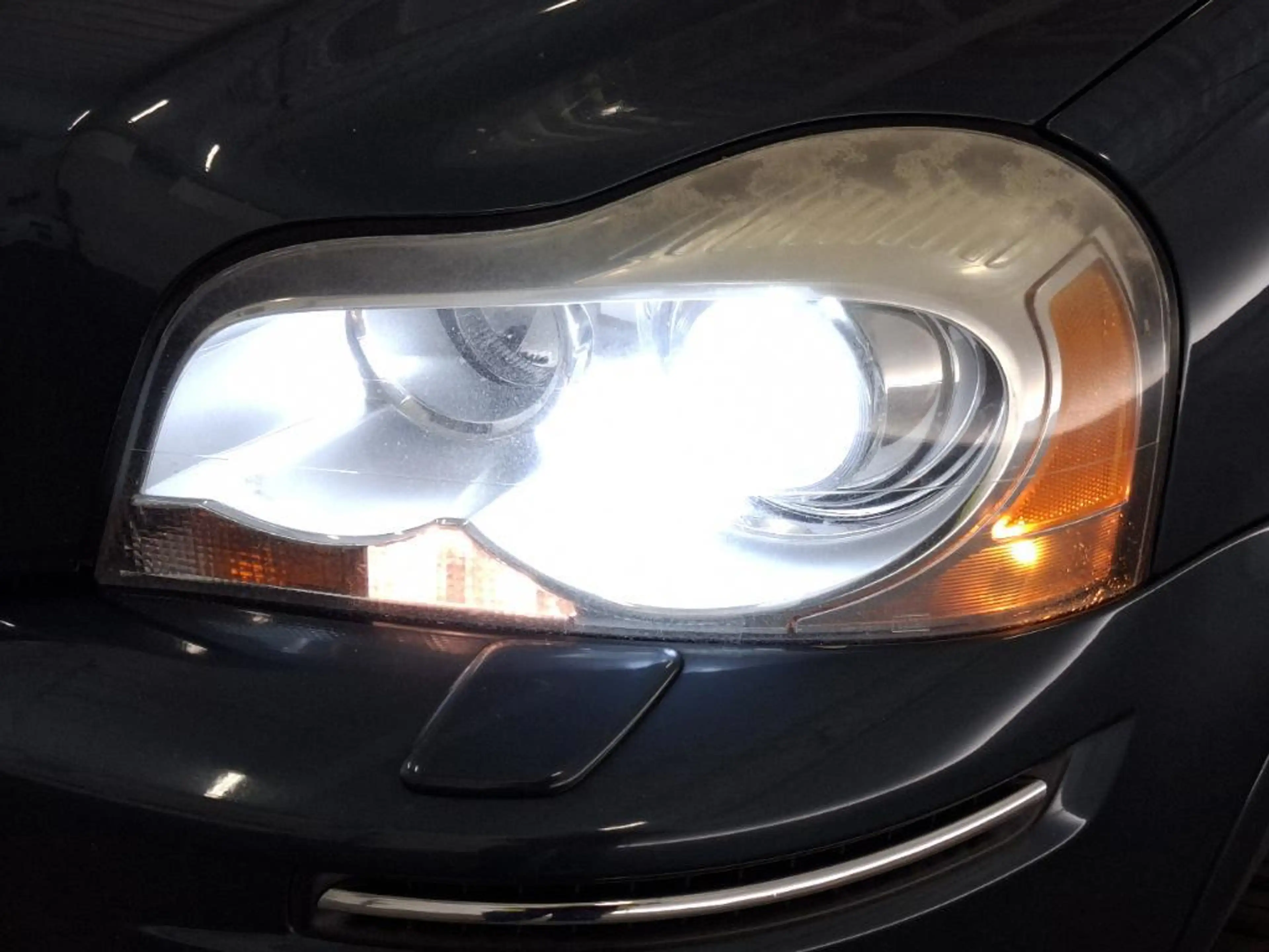 Volvo XC90 4.4 V8 Executive — photo 6