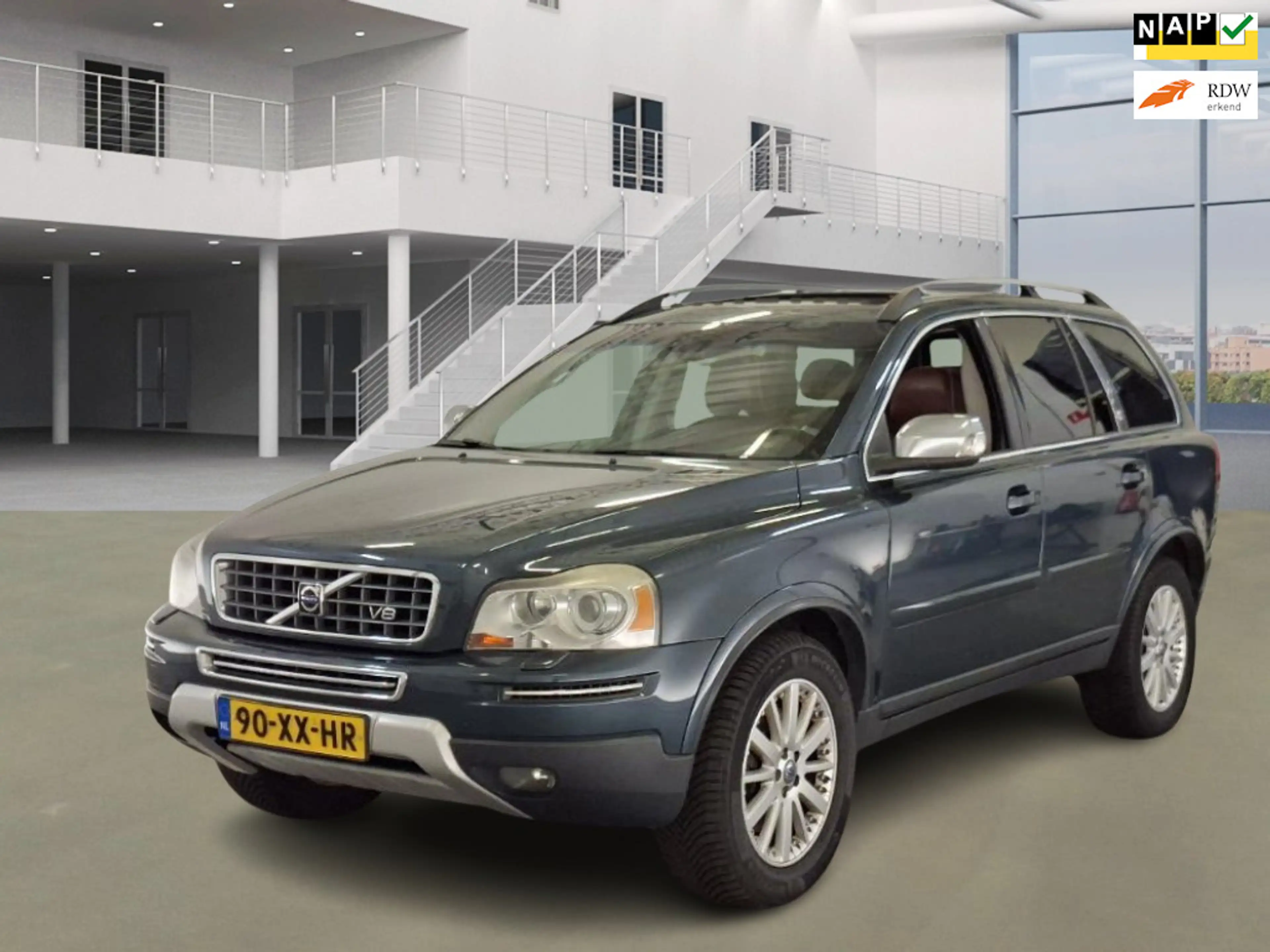 Volvo XC90 4.4 V8 Executive