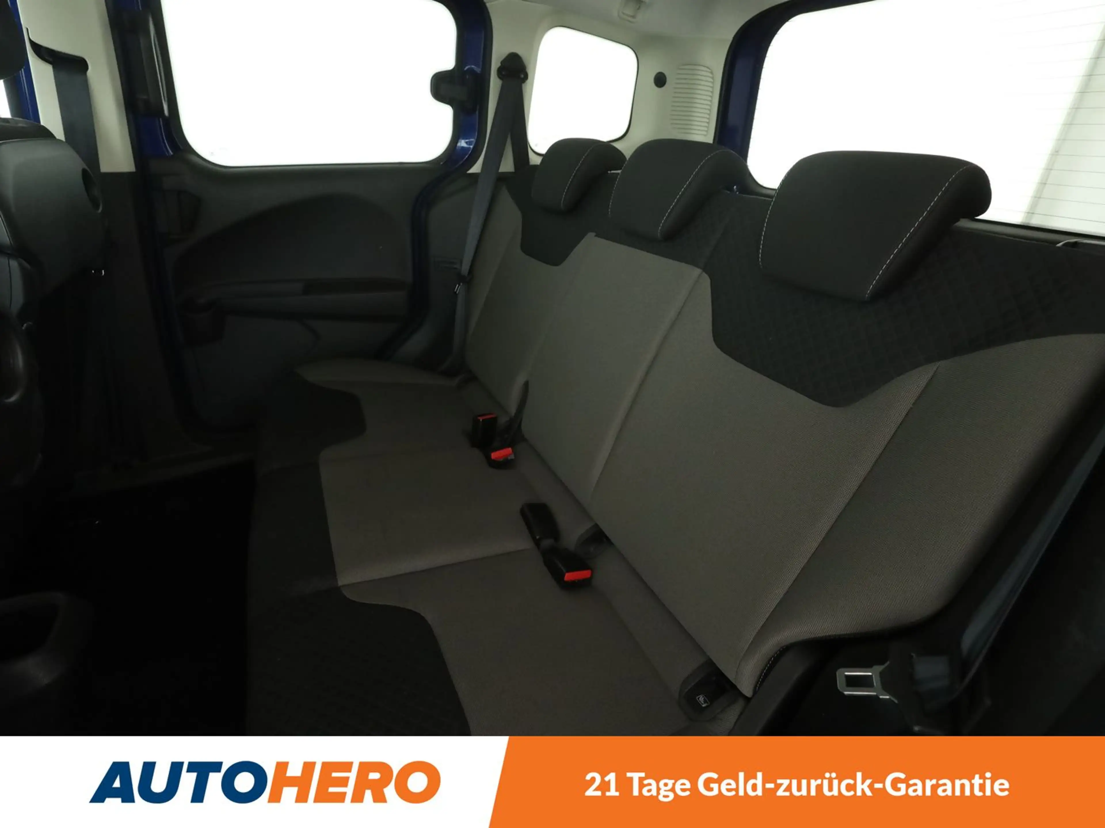 Ford Tourneo 1.0 EcoBoost Titanium *TEMPO*LIM*ALU — photo 15