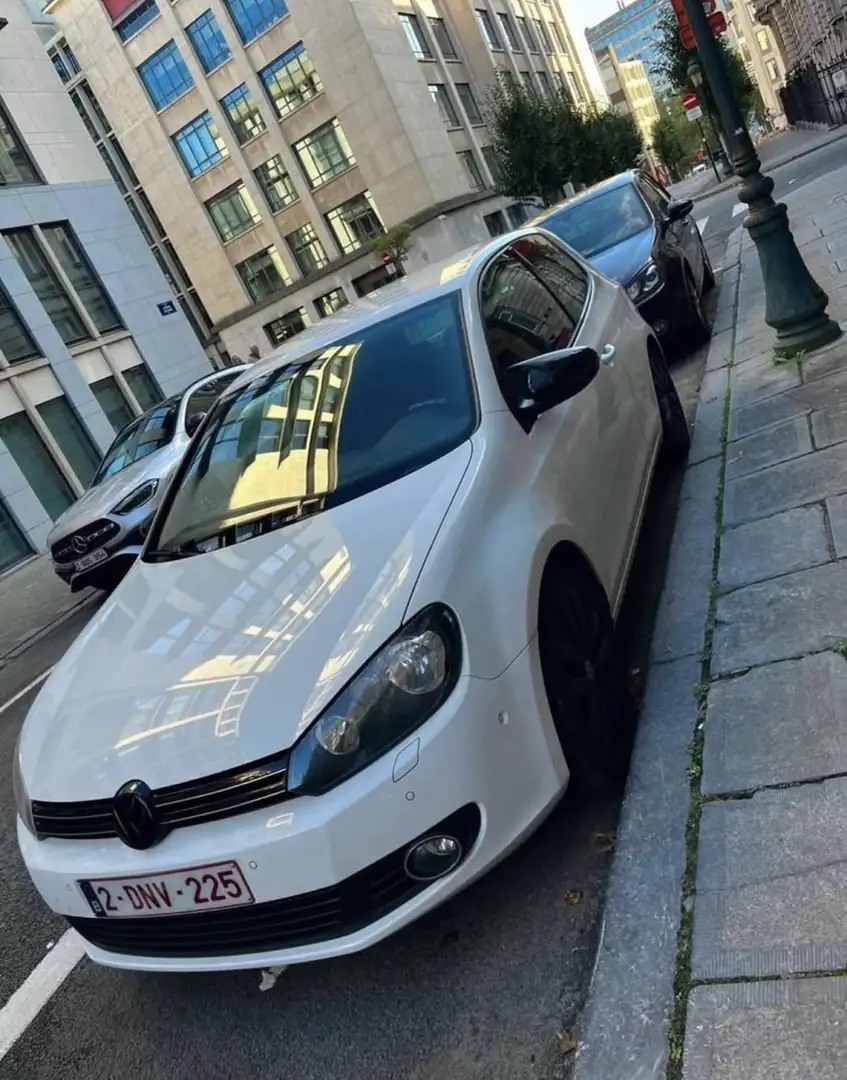 Volkswagen Golf 1.4 TSI Highline - 1