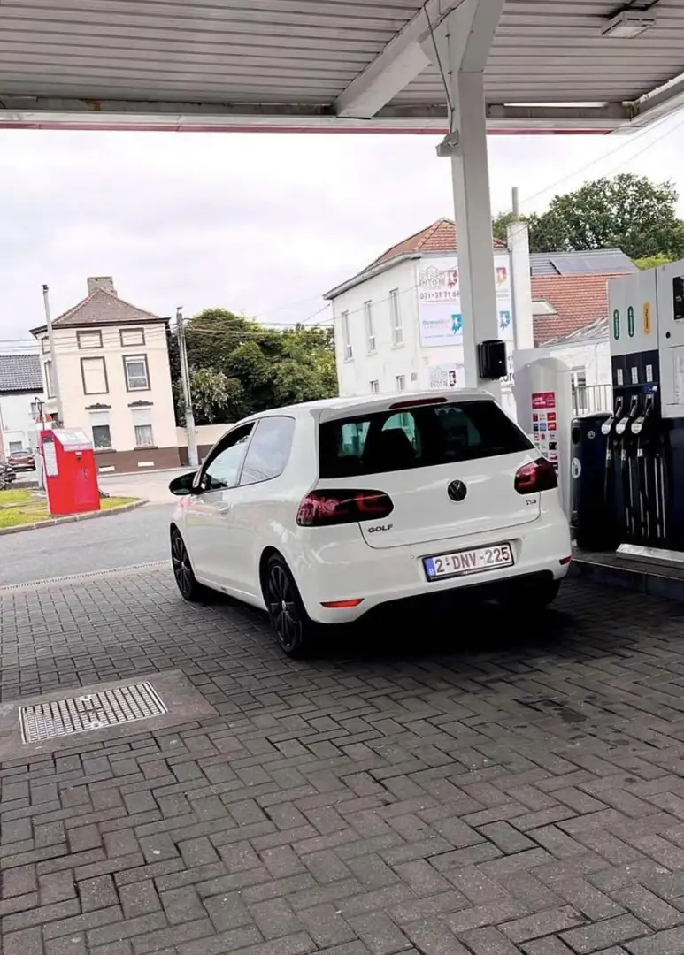 Volkswagen Golf 1.4 TSI Highline - 2