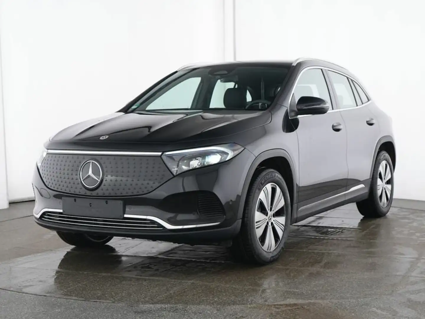 Mercedes-Benz EQA 350 EQA 350 4M TOTWINKEL*WINTER-PAKET*KAMERA*MBUX*.. Schwarz - 2
