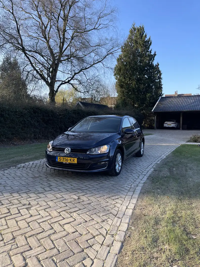Volkswagen Golf 1.2 TSI Trendline Blauw - 2