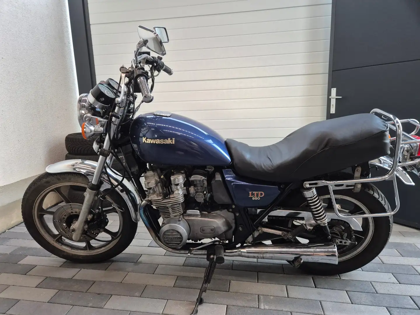 Kawasaki KZ 550 Blauw - 1